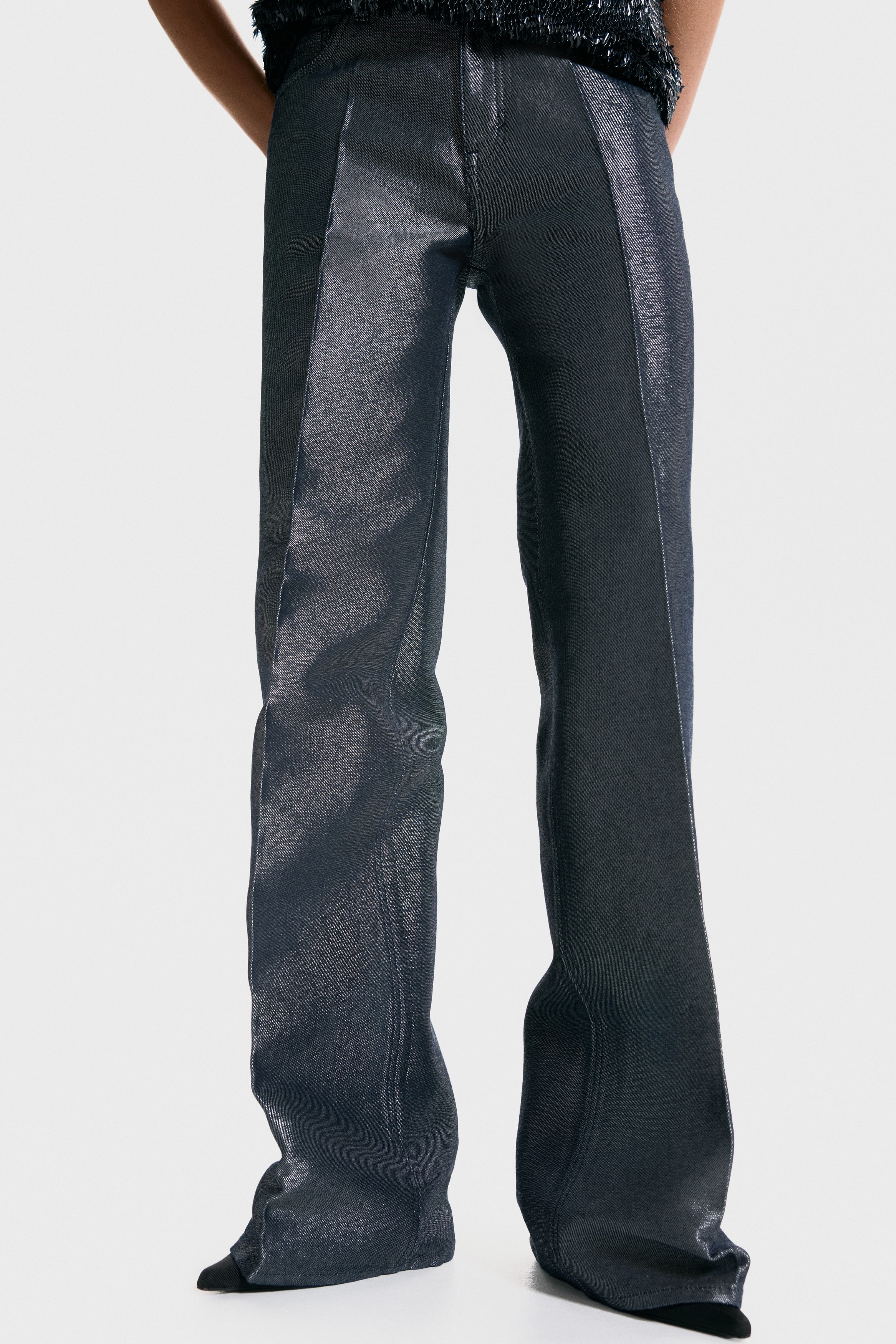 Shimmering jeans