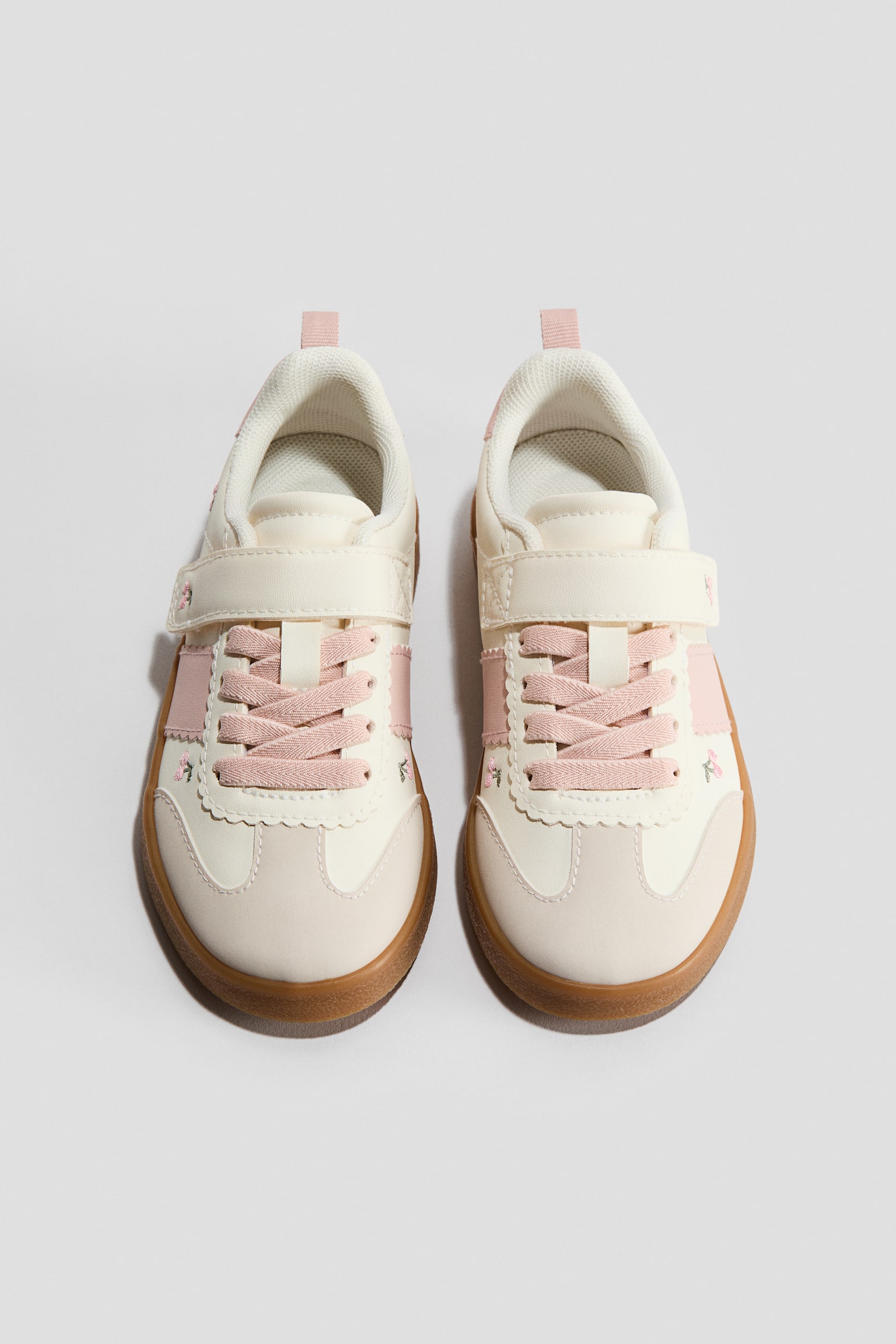 Trainers - Crema/Cerezas - 2