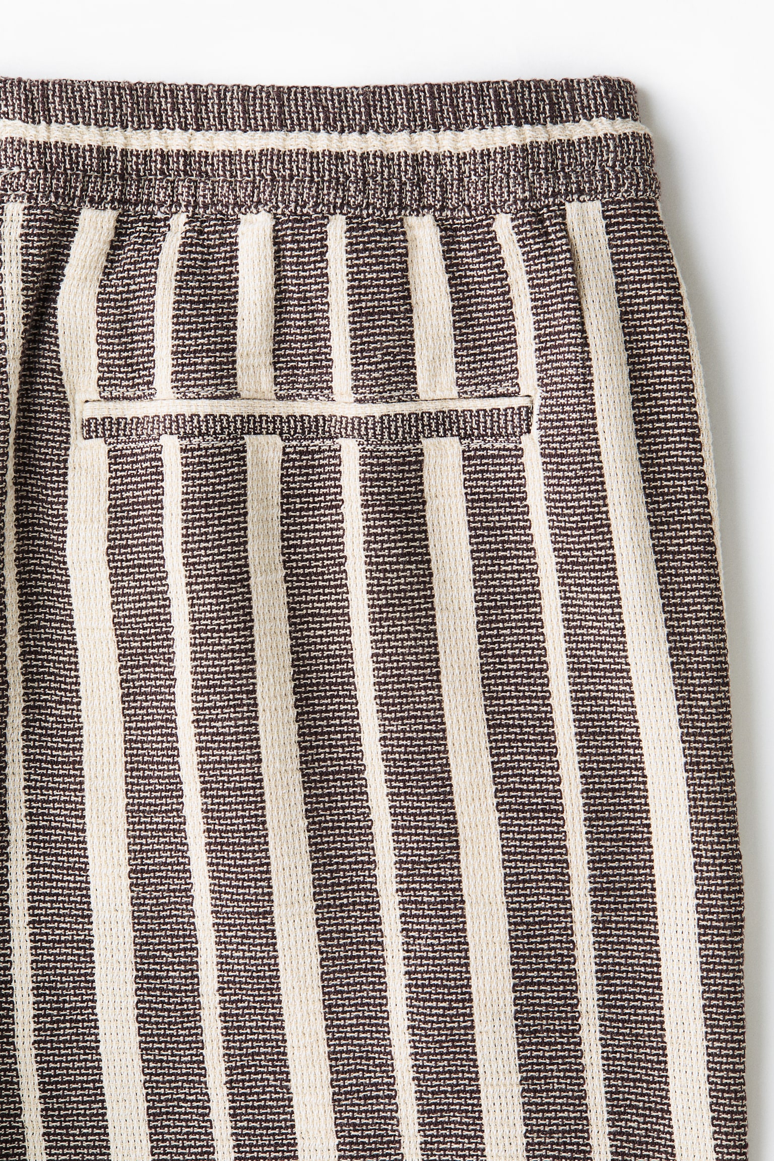 Quần short Regular Fit - Màu nâu/Kẻ/Cream/Striped/Dark green/Striped/Màu đen/Kẻ - 5