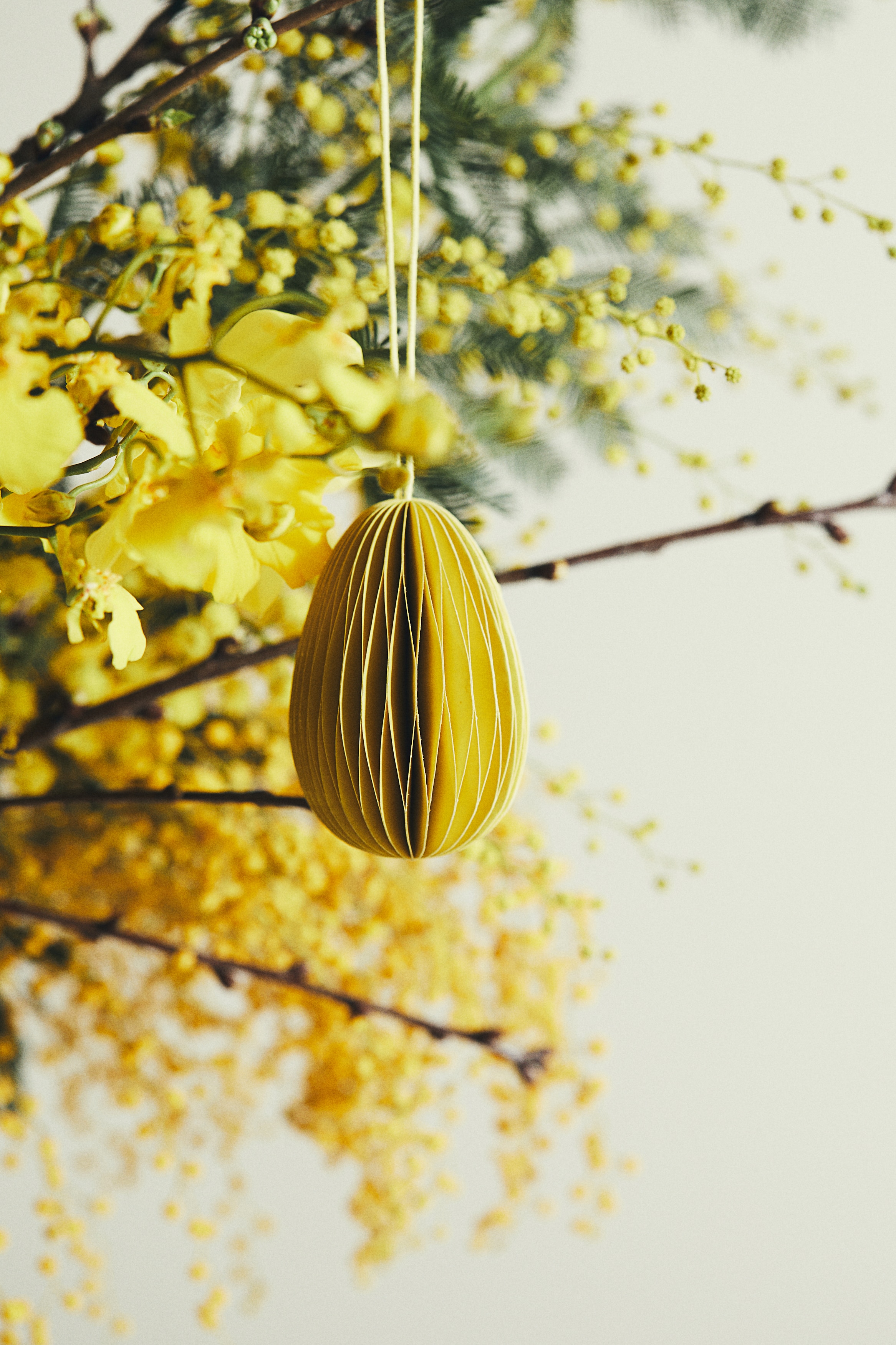 Set van 6 paasdecoraties - Geel/roze/rood/Olijfgroen/geel/Lichtbeige/Geel/Groen