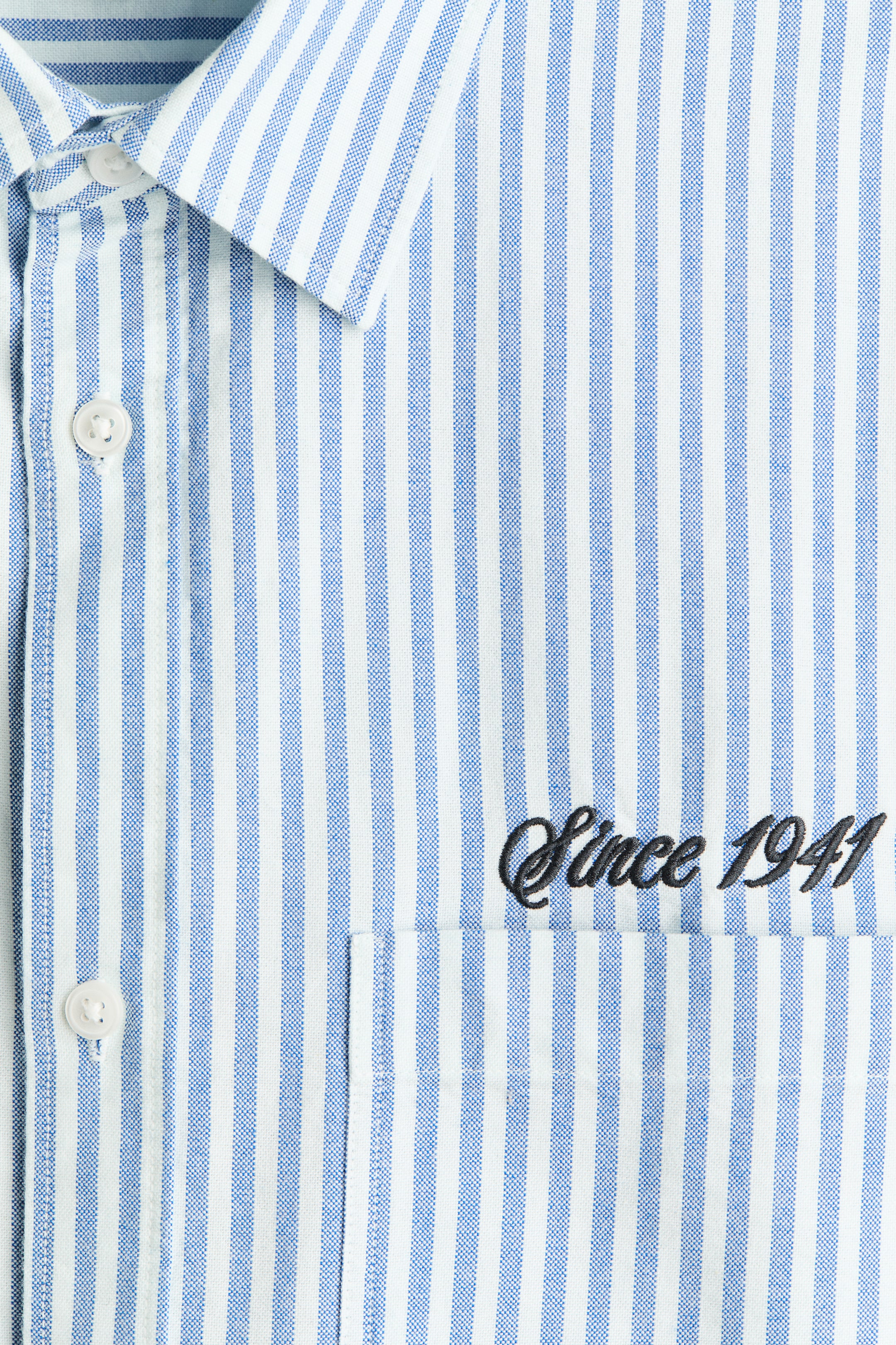 Мужские рубашки H&M Relaxed-Fit Embroidered-Motif Cotton Shirt — фото 3