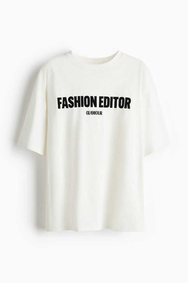 Oversized printed T-shirt - White/Condé Nast Glamour/Dark grey/The Cure/Black/Nirvana/Dark grey/Pink Floyd/White/Condé Nast Traveller/Anthracite/Zara Larsson/Black/Sabrina Carpenter/Brown/Condé Nast Traveller/Raspberry red/Primal Scream/Light beige/Sabrina Carpenter/Black/Condé Nast Glamour/Black/Sabrina Carpenter/White/Condé Nast Traveller/Cream/Condé Nast Traveller - 1