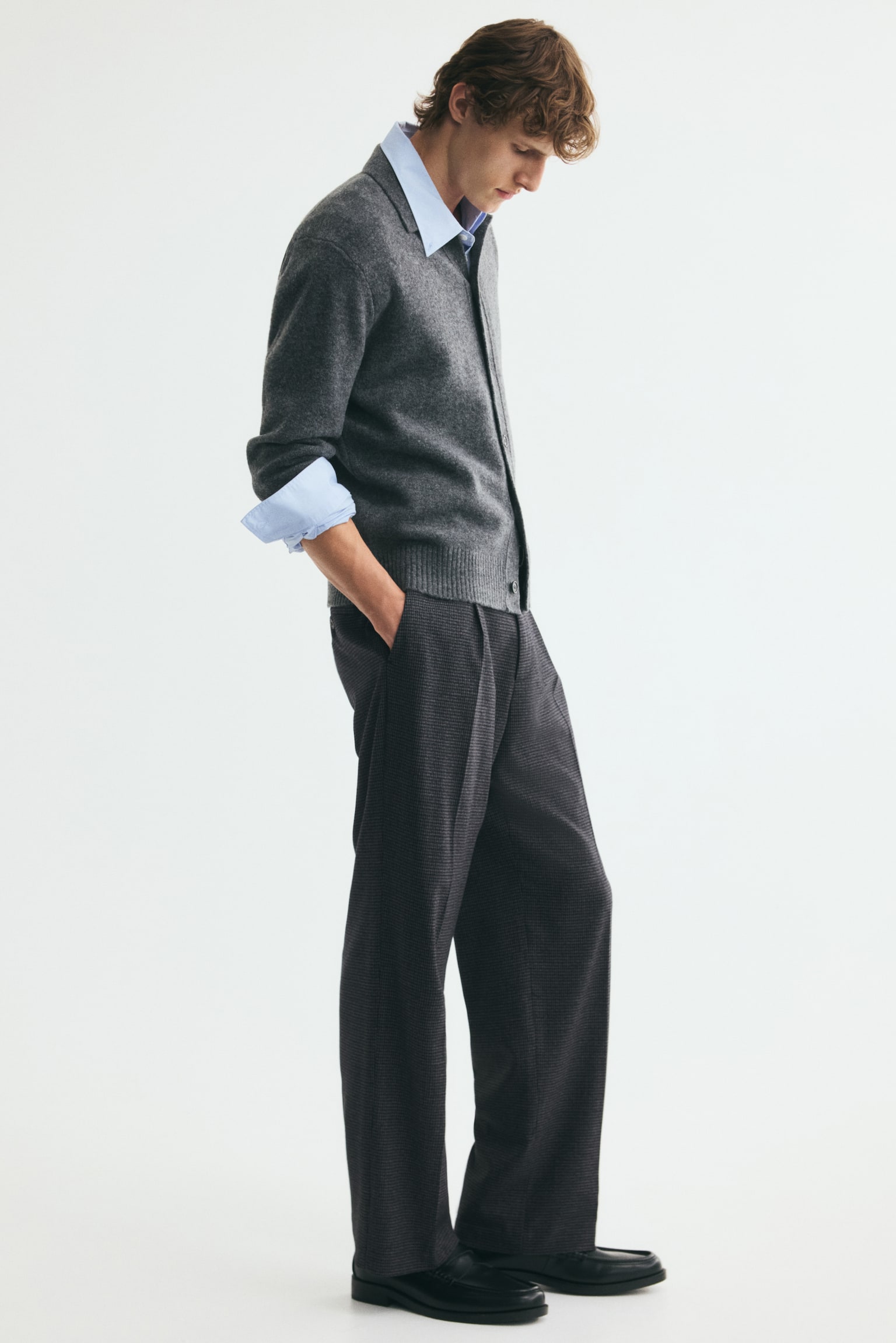 Мужские брюки H&M Regular-Fit Dress Pants, цвет: Тёмный серый / Клетчатый — фото 4