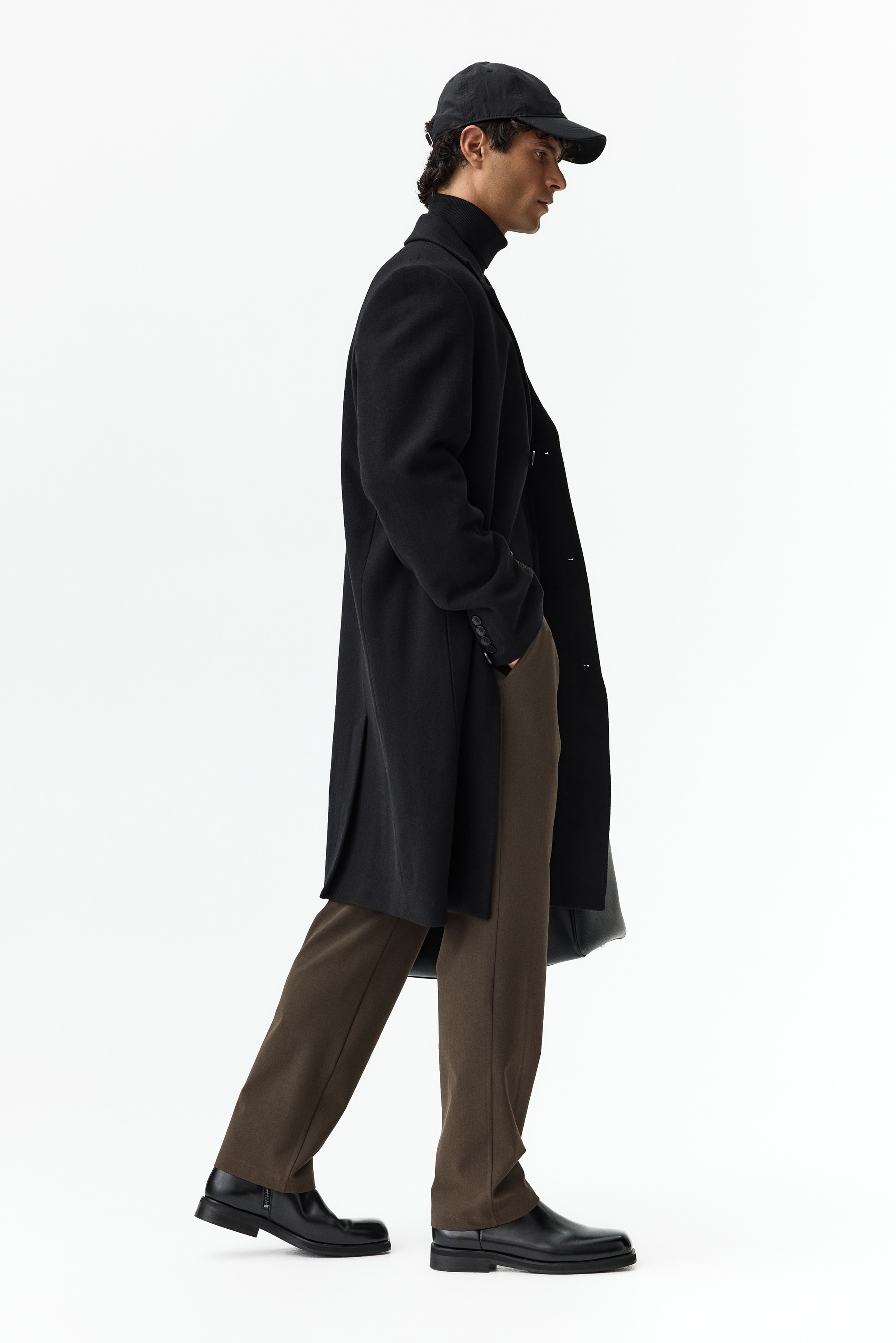 Four-way Stretch Regular Fit Pull-on trousers
