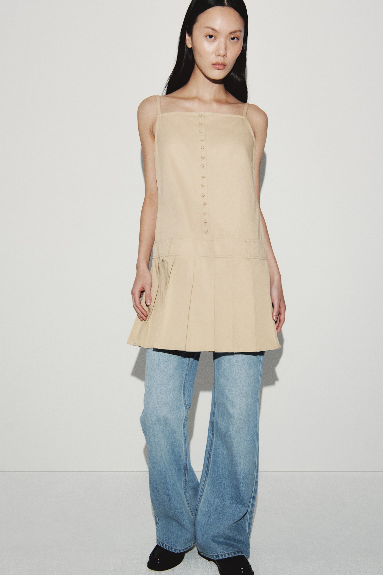 Pleated-skirt dress - Beige/Navy blue - 2