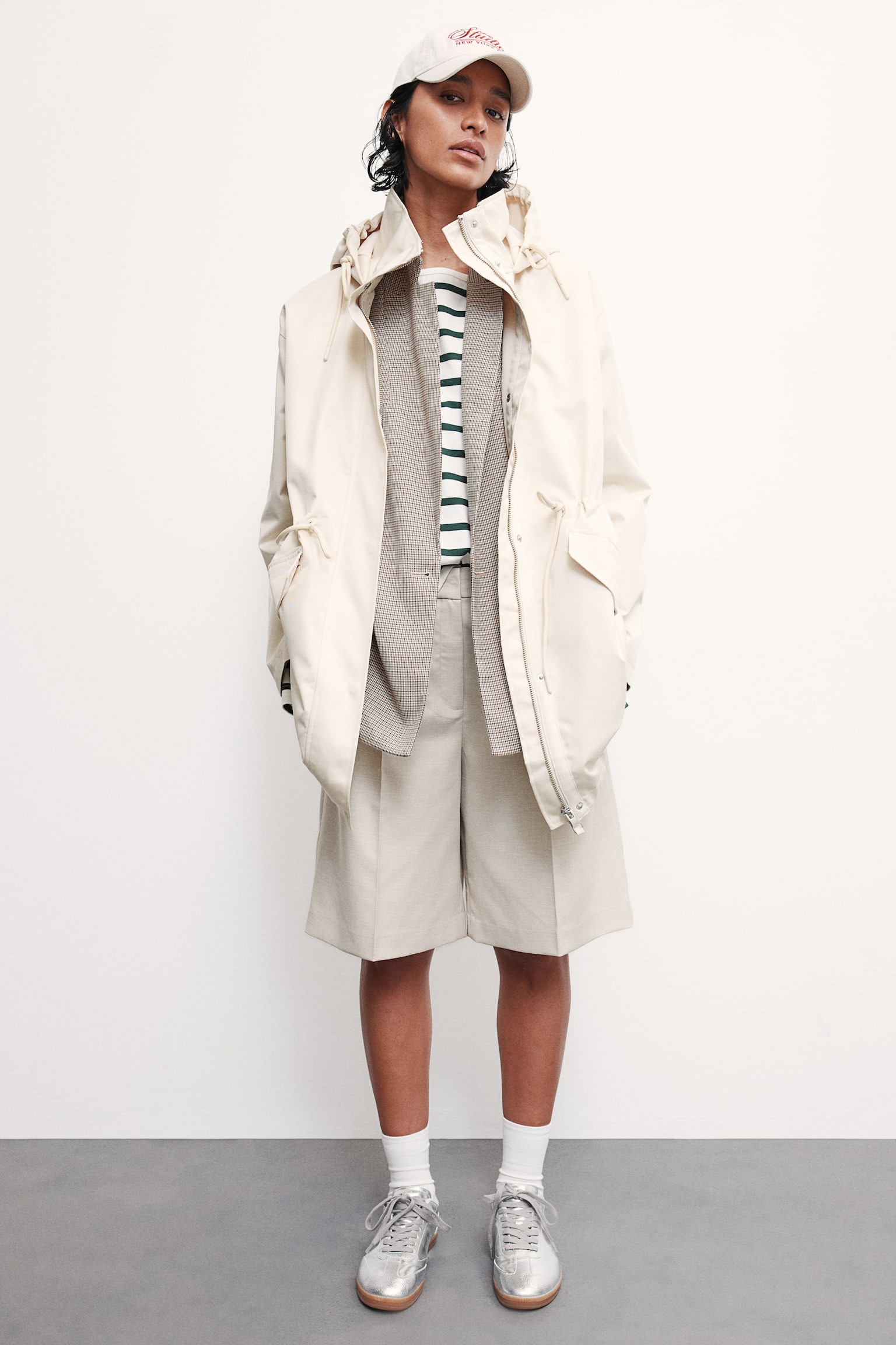 Oversized hooded parka - Light beige/Black - 4