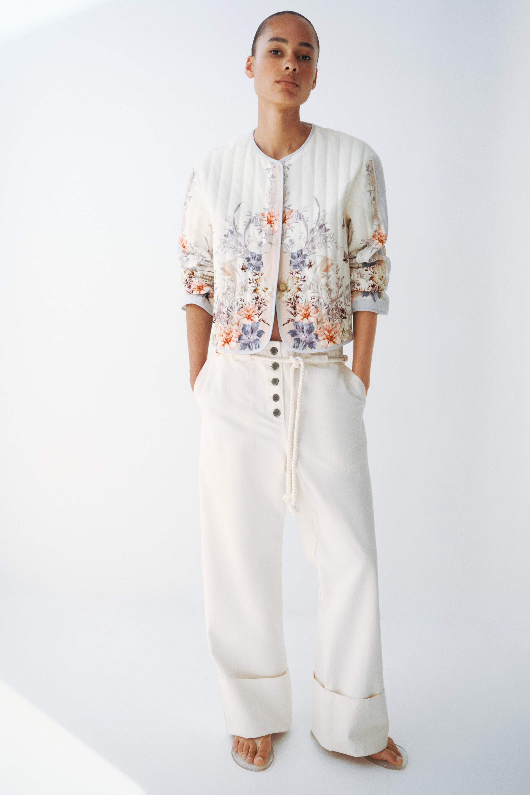 Женские куртки H&M Quilted Linen-Blend Jacket — фото 3