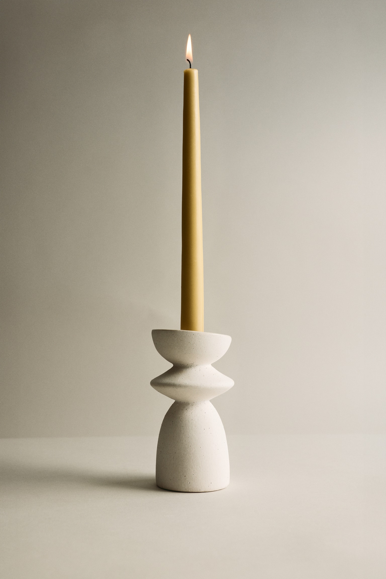 Stoneware candle holder - White/Light beige - 2
