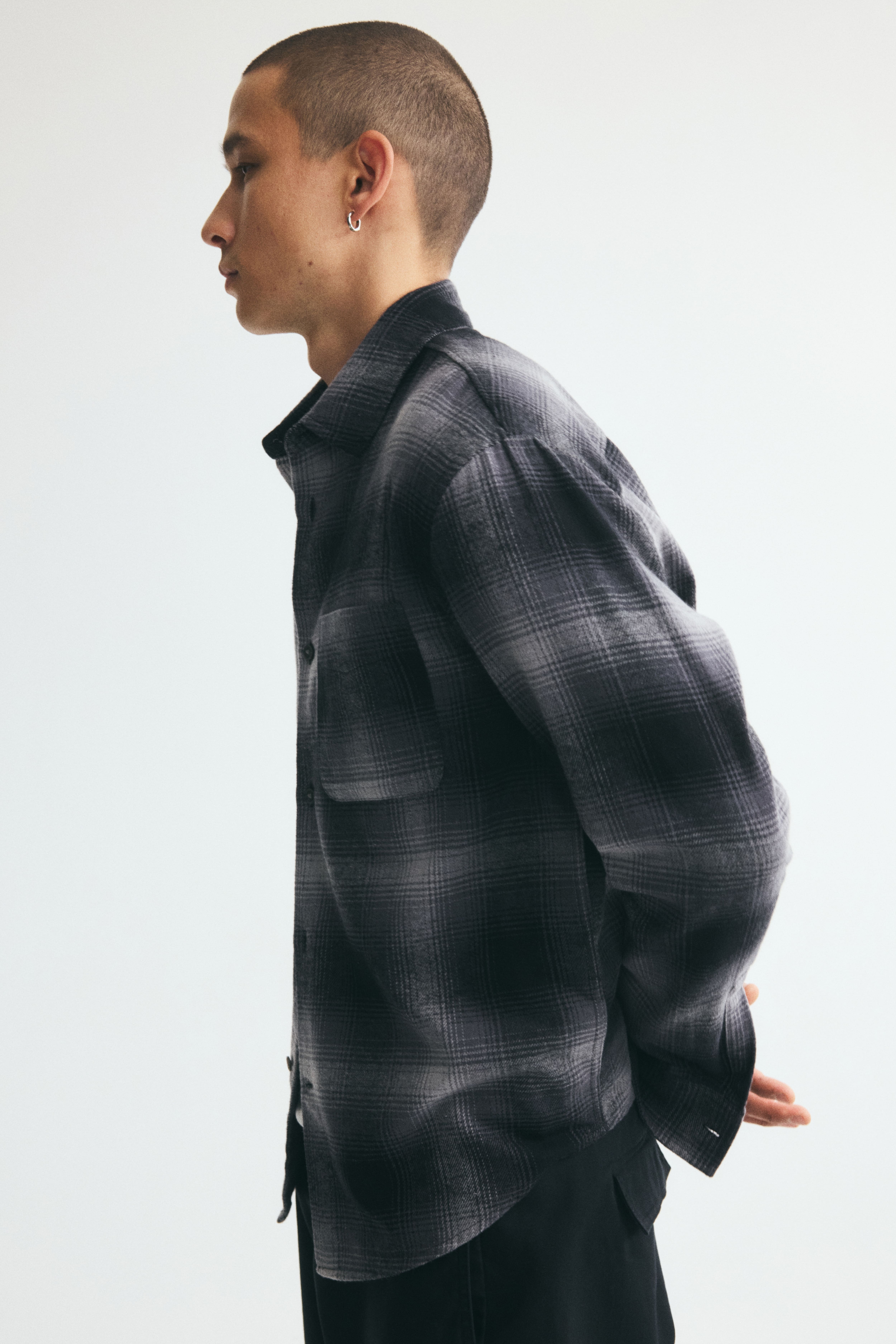 Loose-Fit Flannel Shirt