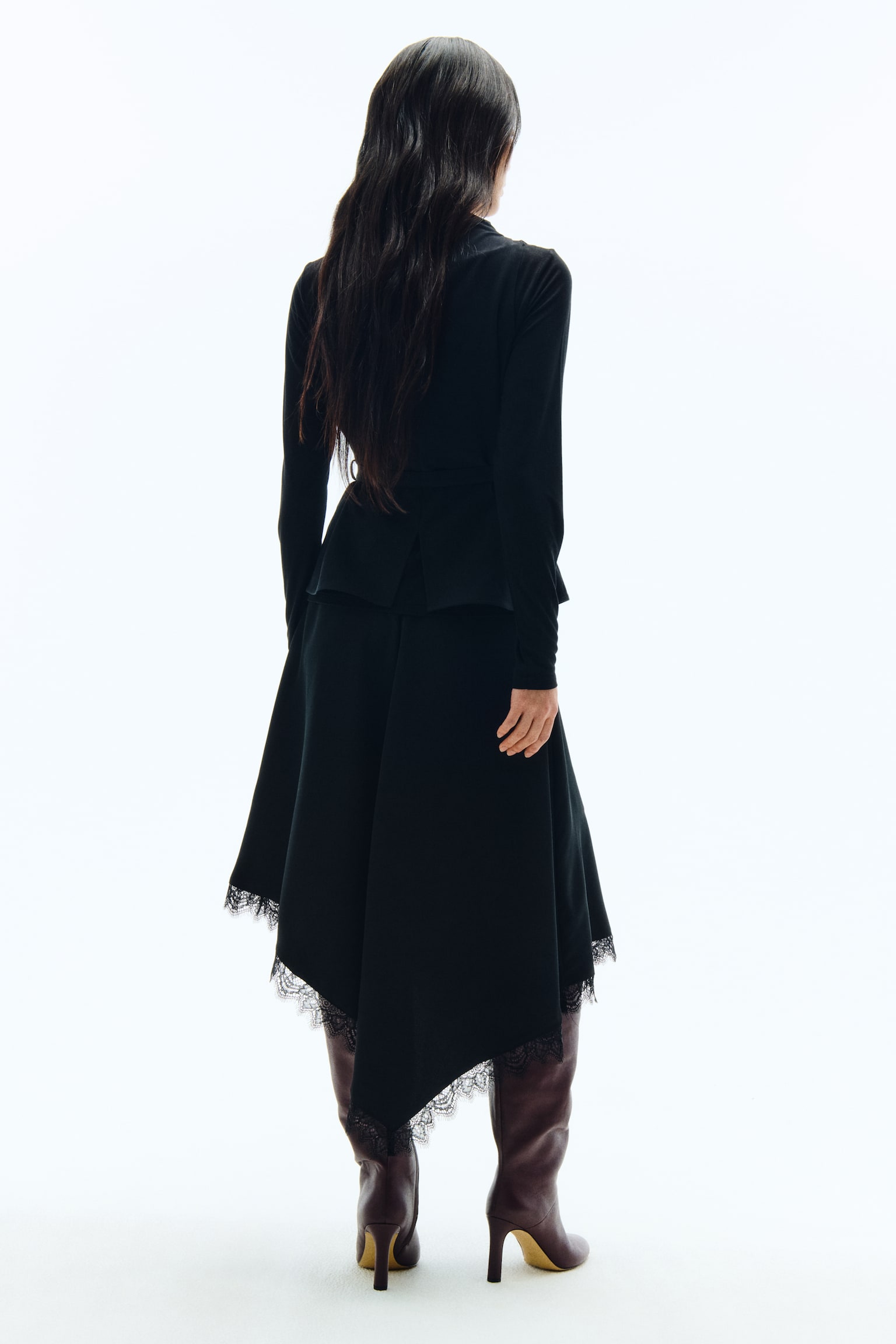 레이스 디테일 어시메트릭 스커트 - 블랙 - 4
