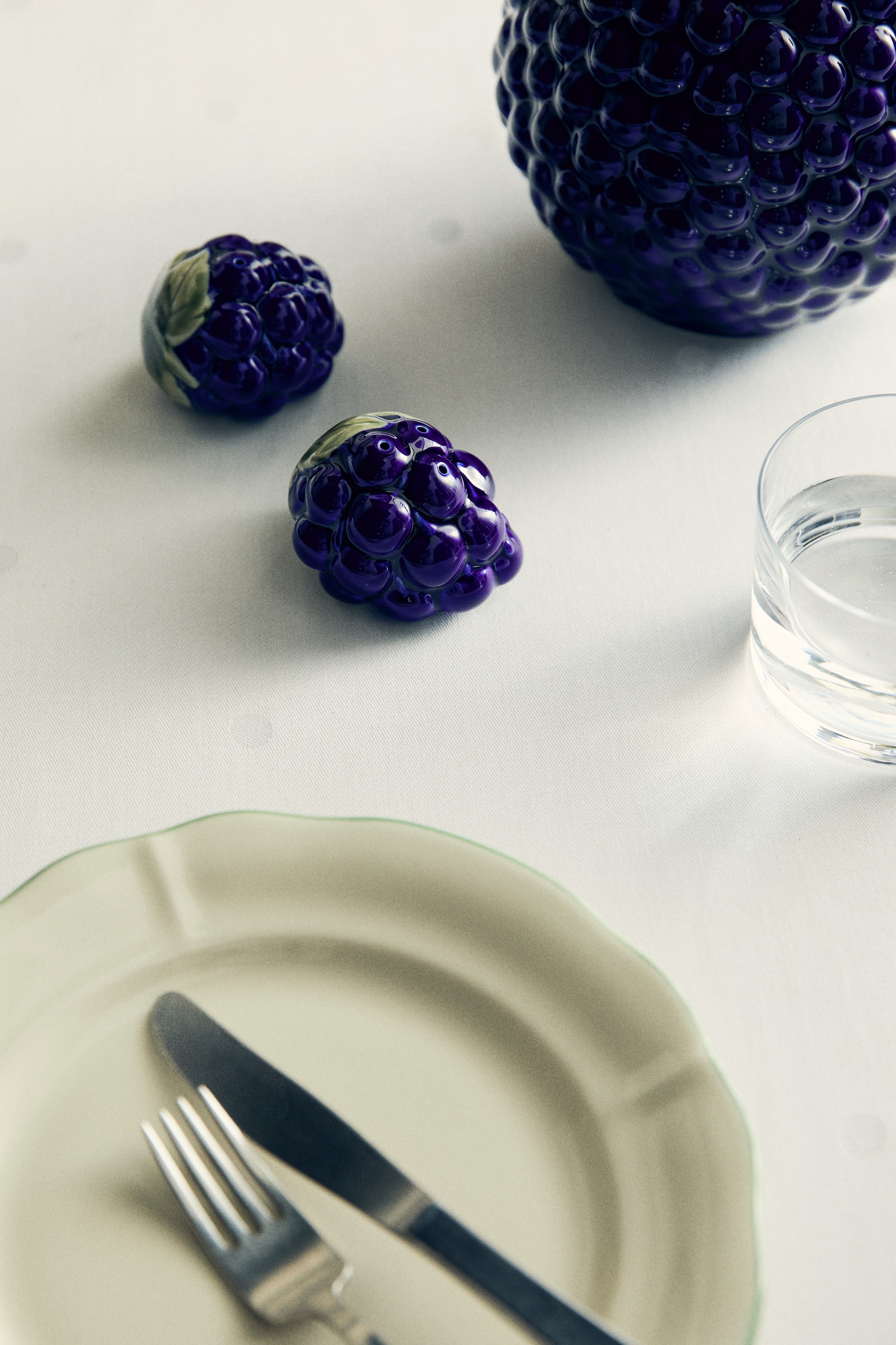 Salière et poivrière - Bleu foncé/raisins/Vert/artichauts