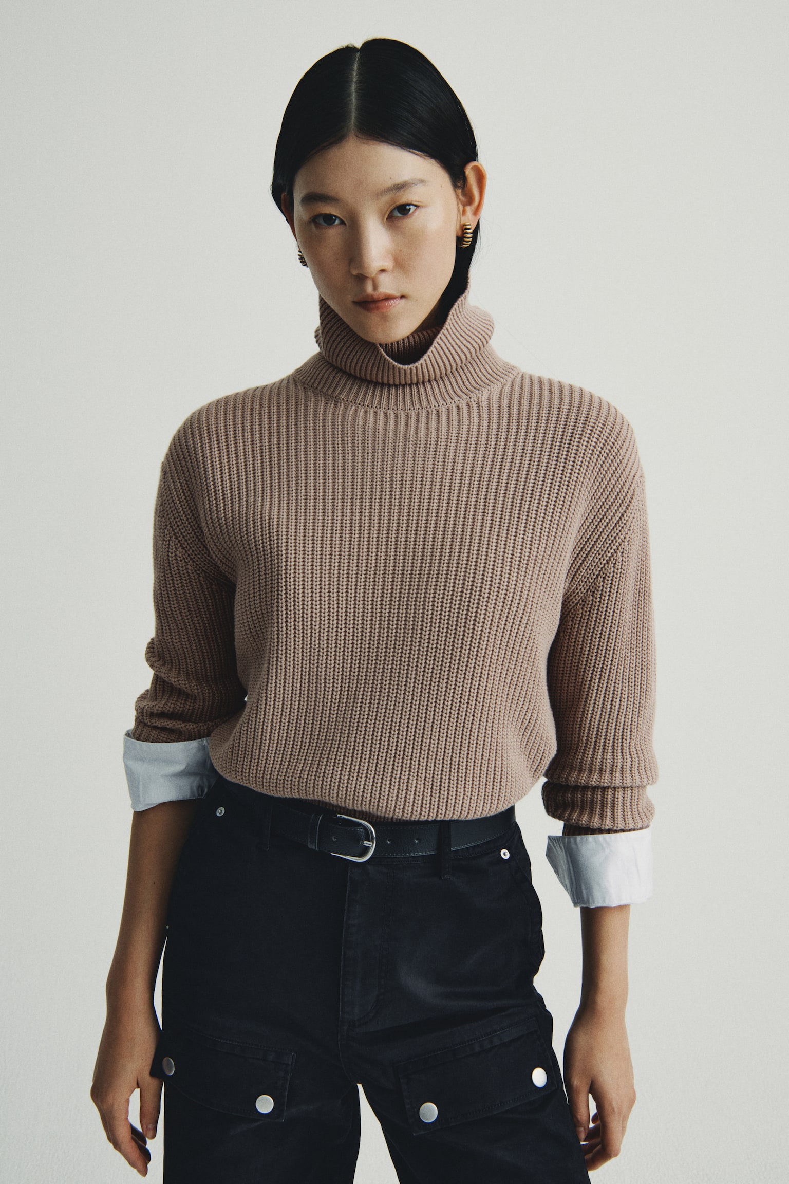 リブニット タートルネックセーター - ベージュ - 5