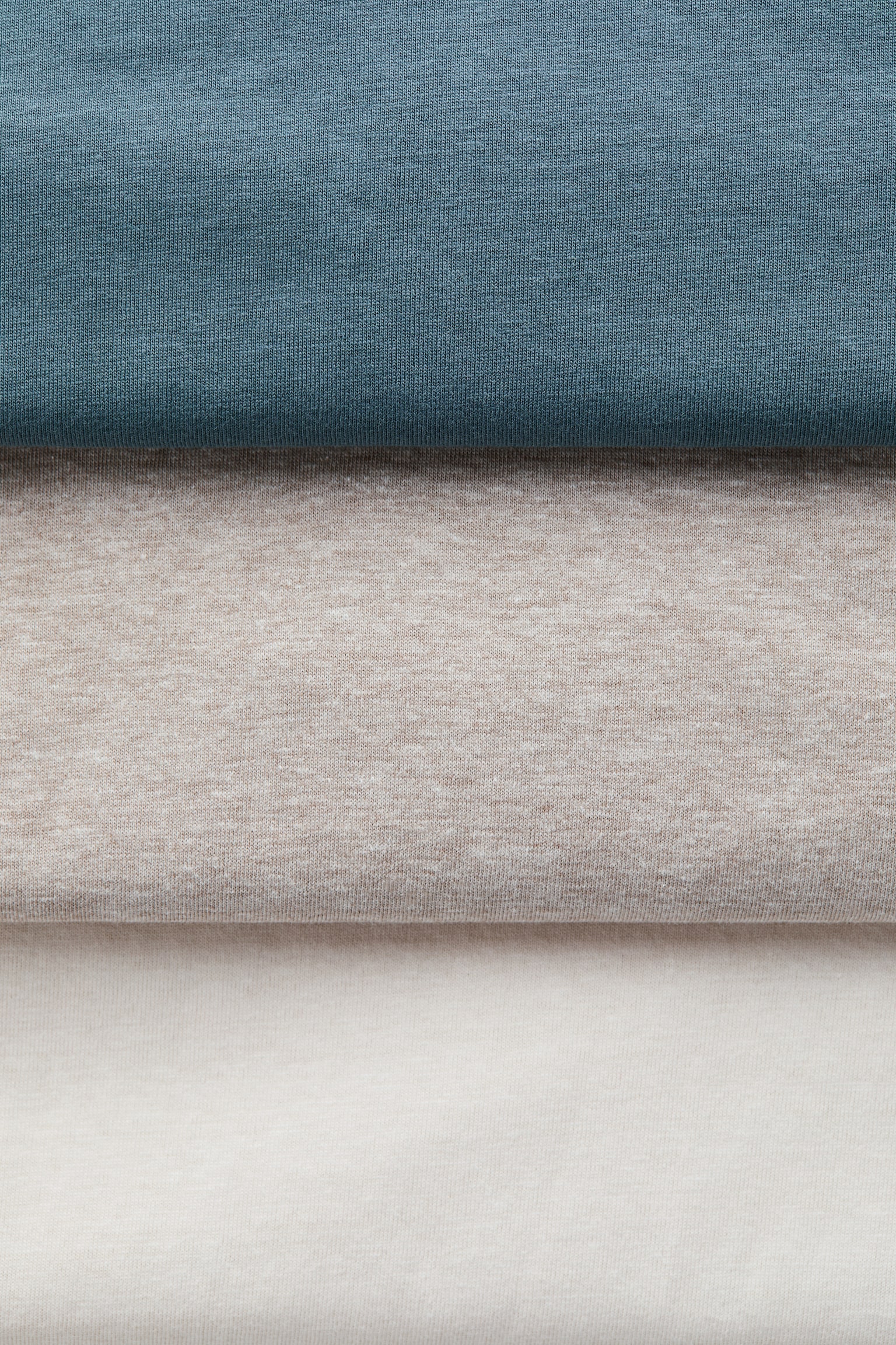 Детские футболки H&M 3-Pack Long-Sleeved T-Shirts, цвет: Тёмный бирюзовый / Бежевый — фото 2