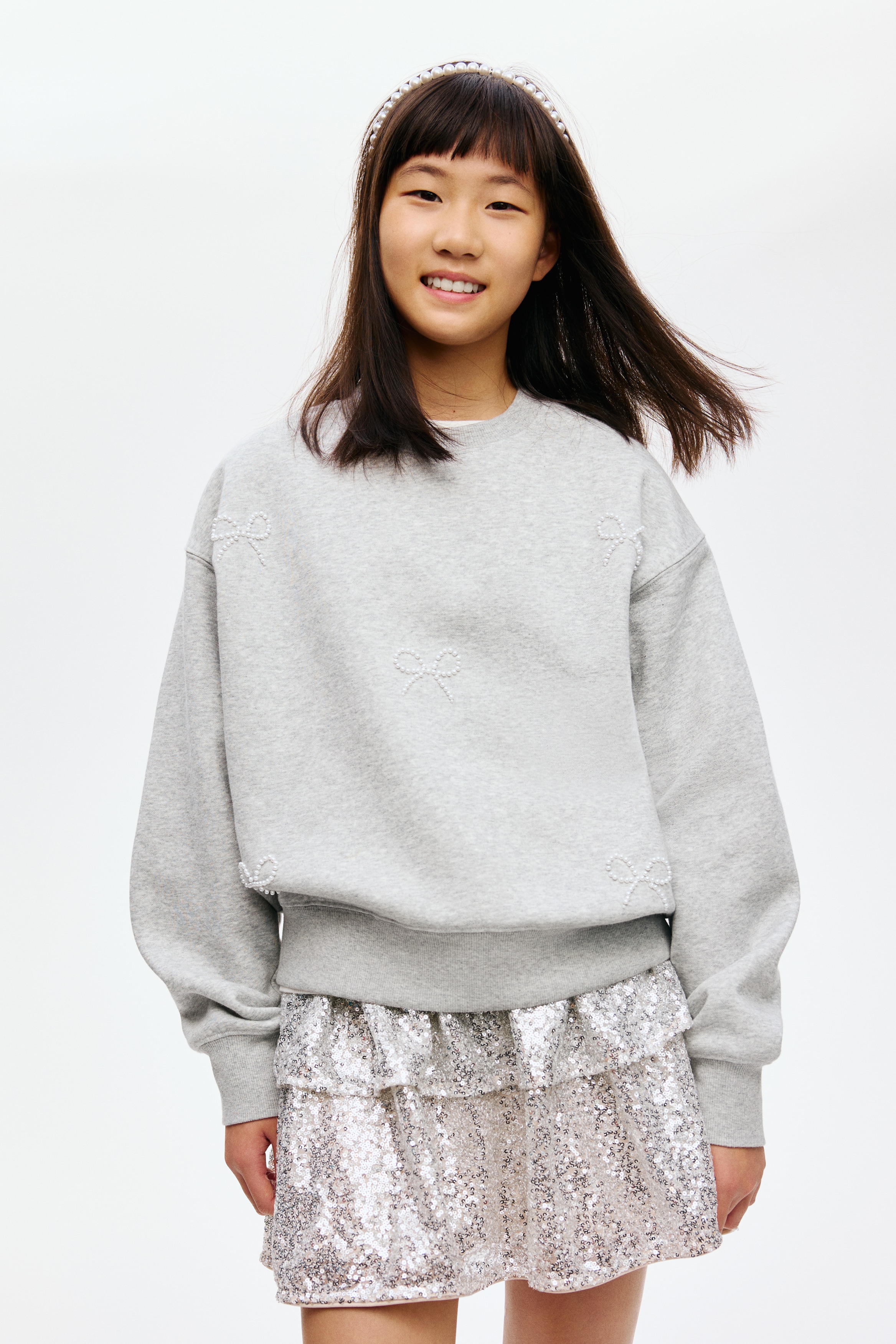 H & M - エンベリッシュドスウェットシャツ - グレー