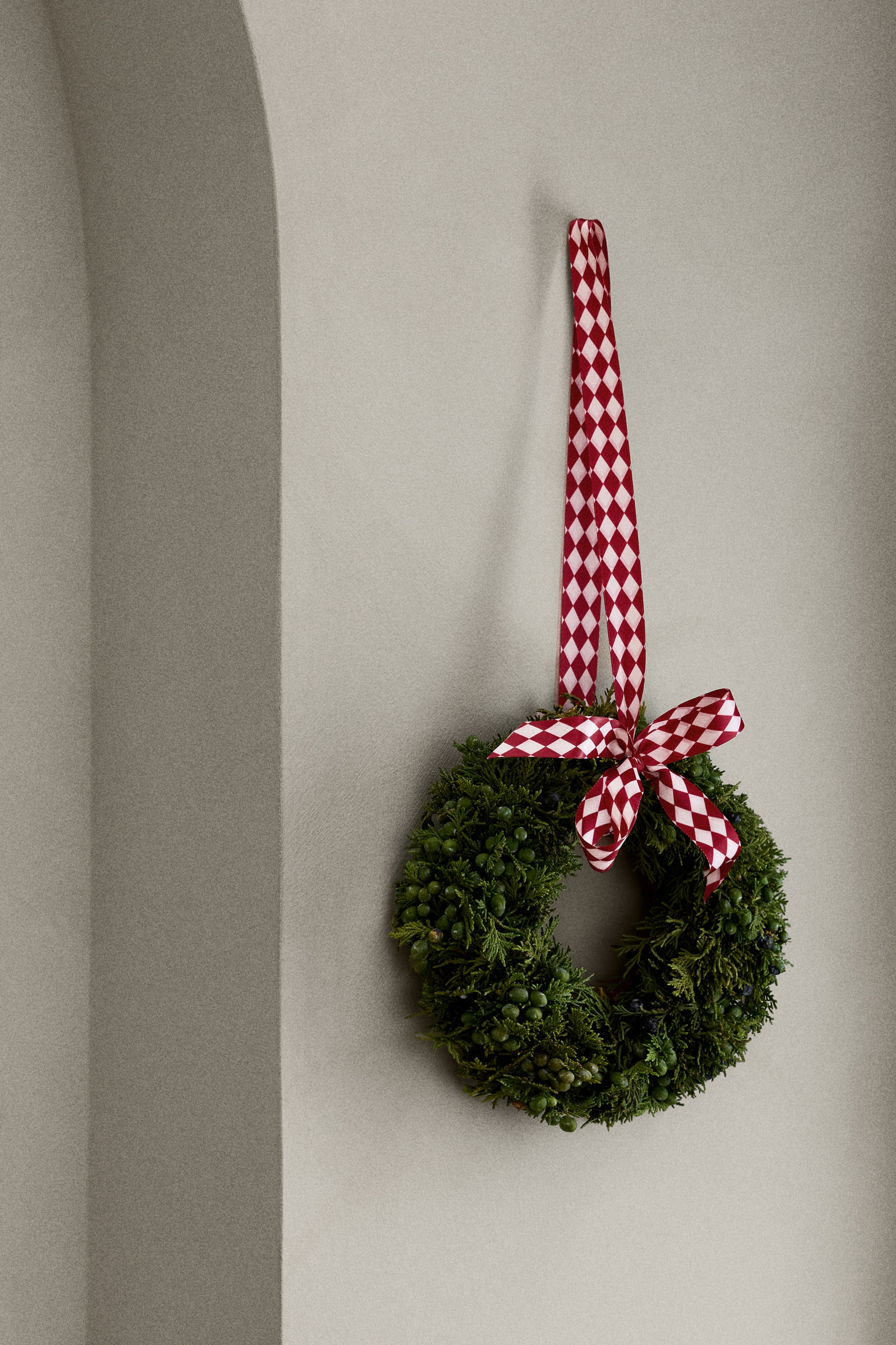 View larger image: Harlequin pattern ribbon - Red/Patterned - Home All | H&M IE 1