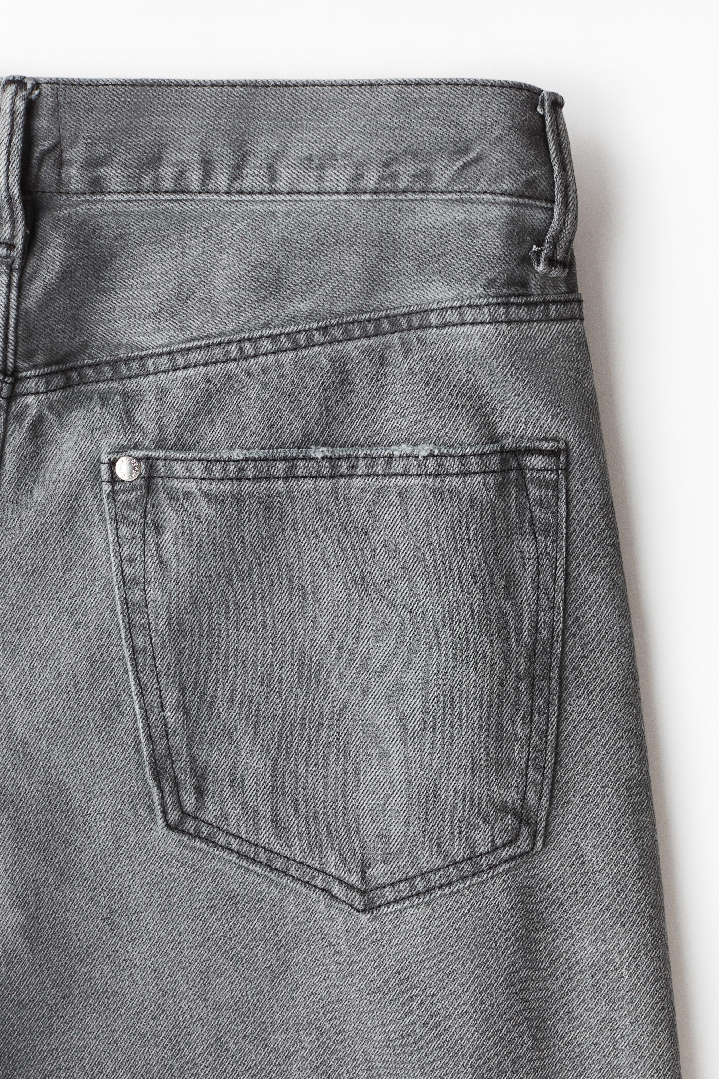 Loose Fit Jeans