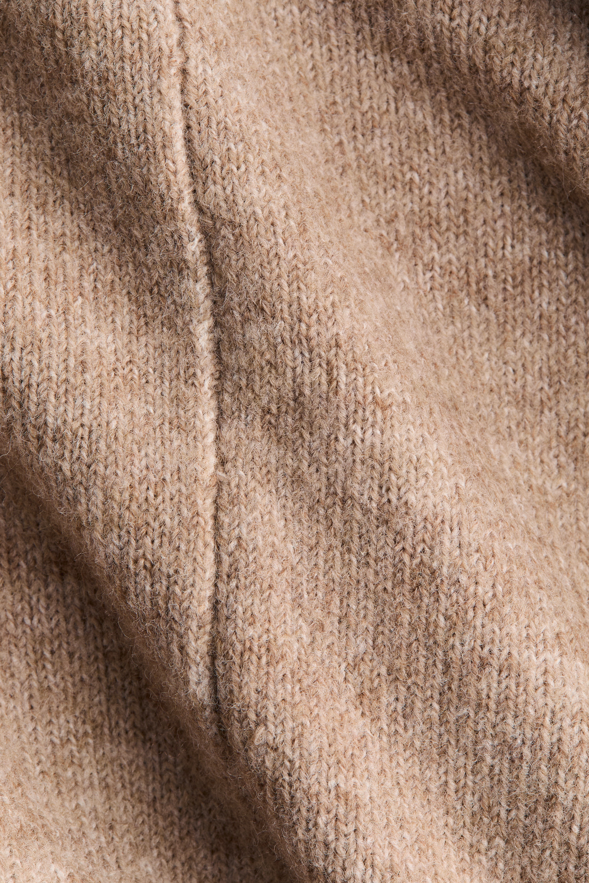 Loose-Fit Sweater - thumbnail 6