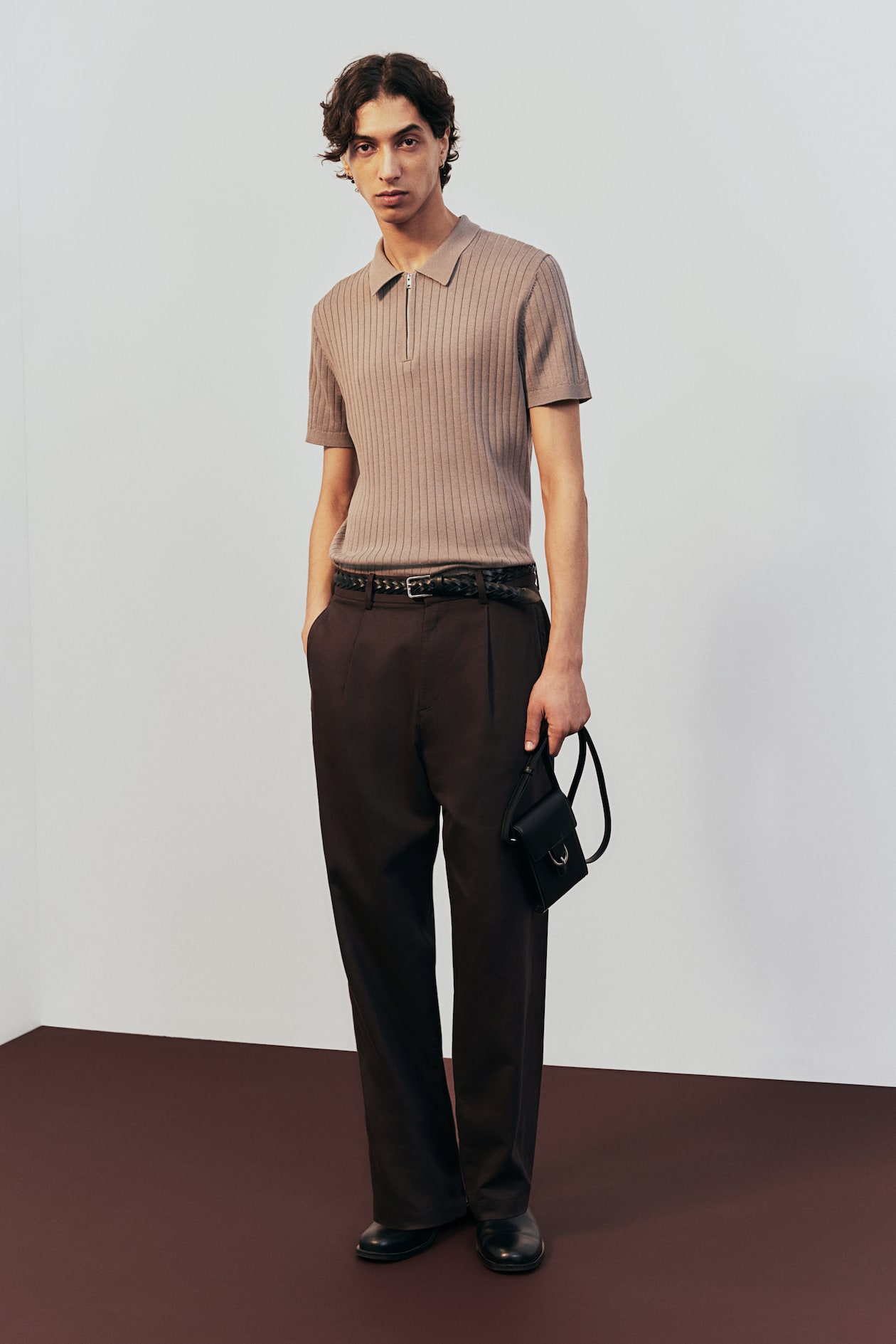 Pantaloni in misto lino Relaxed Fit Marrone scuro UOMO H&M IT