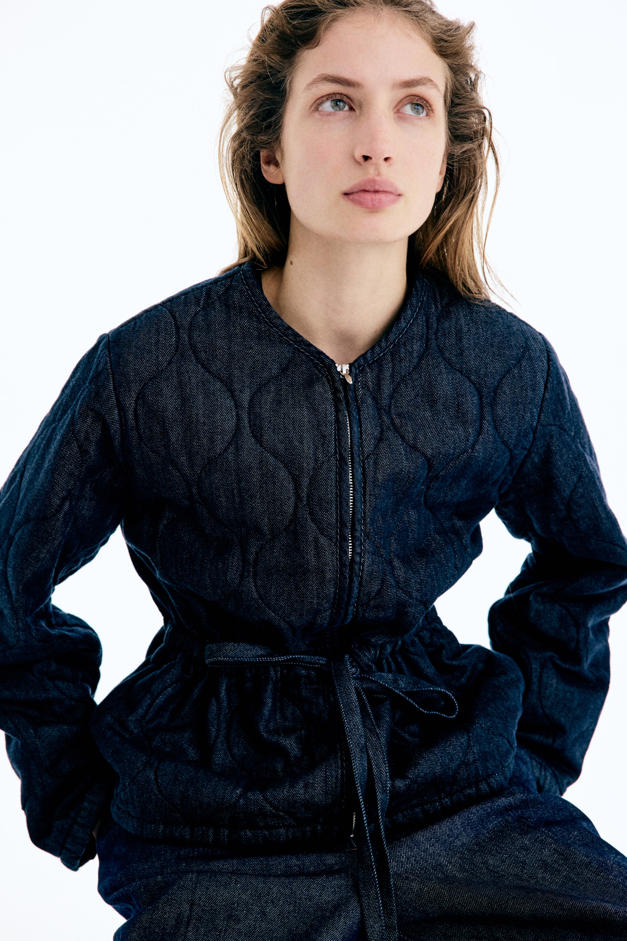 Женские куртки H&M Quilted Denim Jacket — фото 3