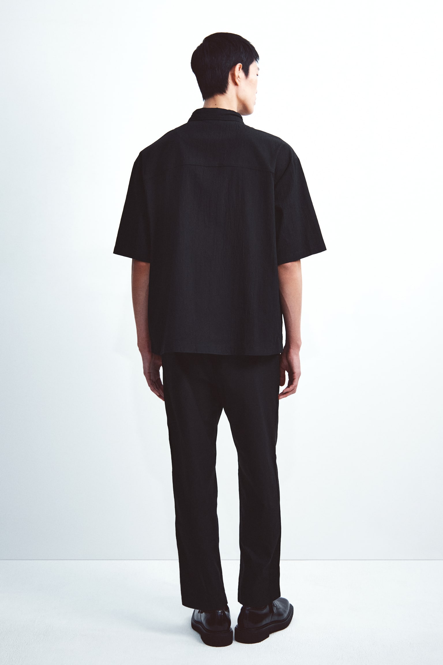 Short-Sleeved Jacket - Black/Beige/Light khaki green - 4