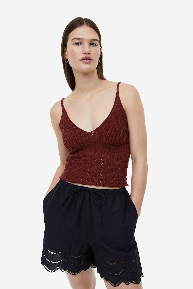 Crochet-look top - Rust red/Black/Cream - 1