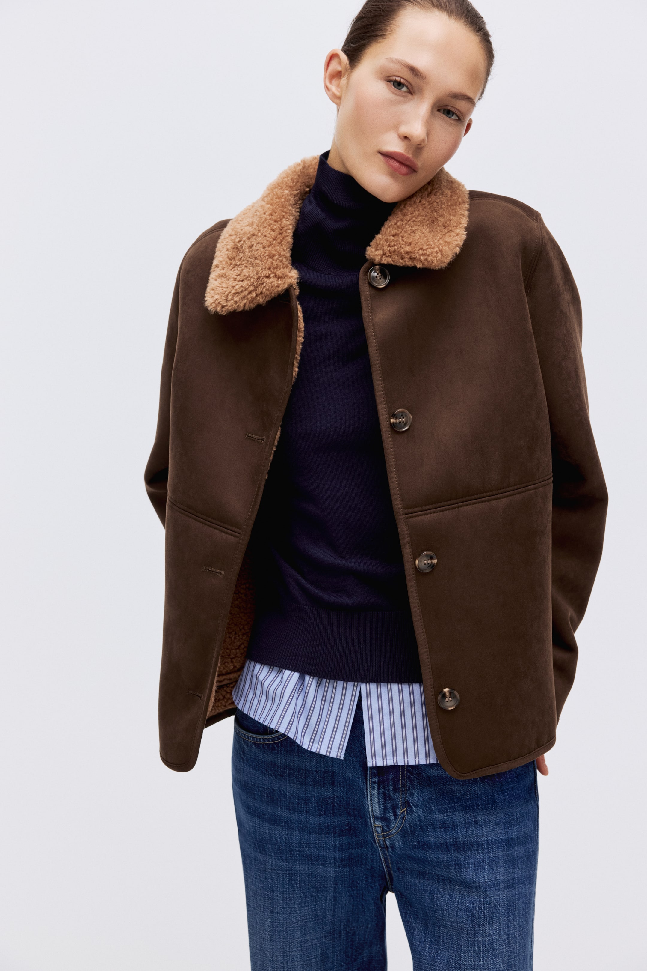 Женские куртки H&M Jacket with Teddy Fleece Collar — фото 4