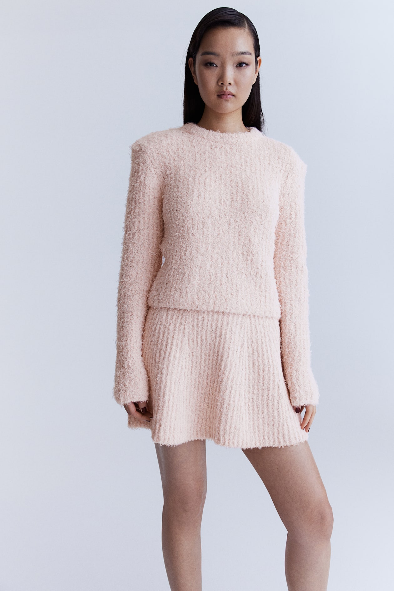 Shoulder-pad fluffy-knit jumper Light dusty pink Ladies H&M IN