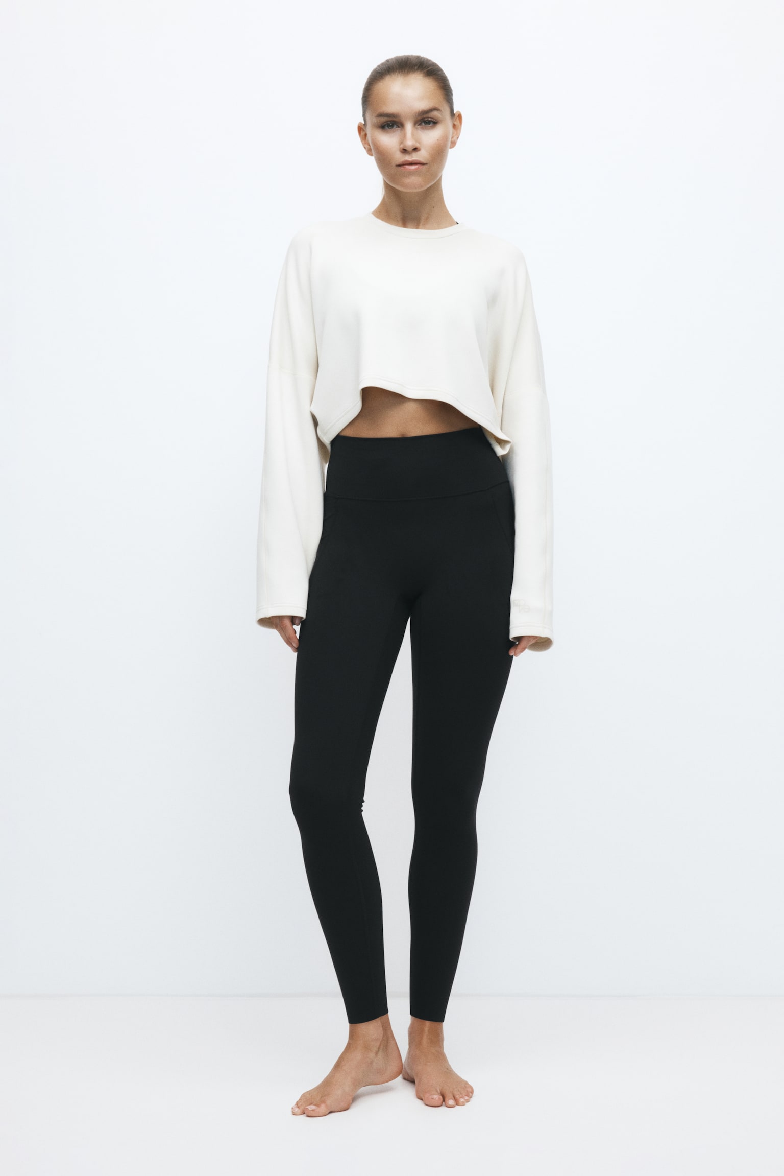 Женские леггинсы H&M Move Pocket-Detail Sports with SoftMove™, цвет: Чёрный — фото 5