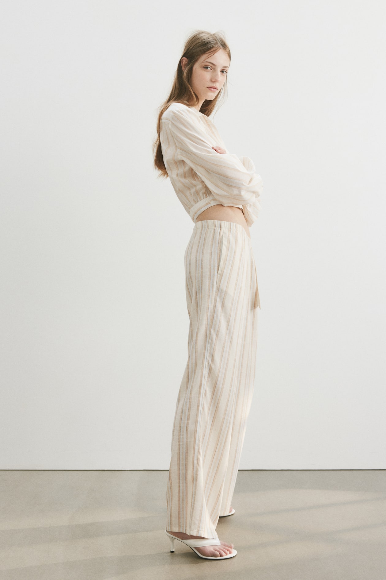 Wide-Leg Linen-Blend Pants - image 5
