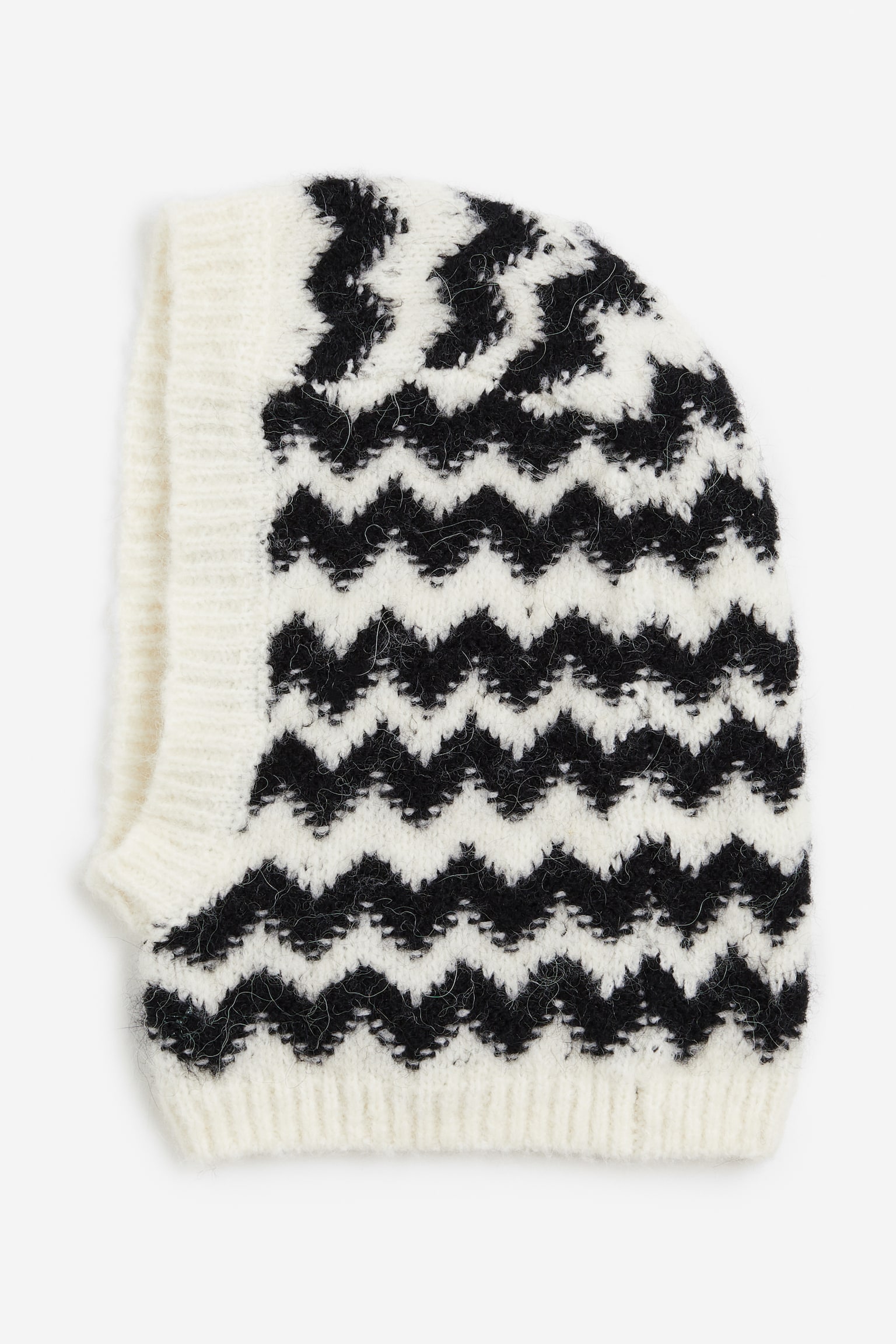 Knit Balaclava - Cream/Zigzag pattern - 1