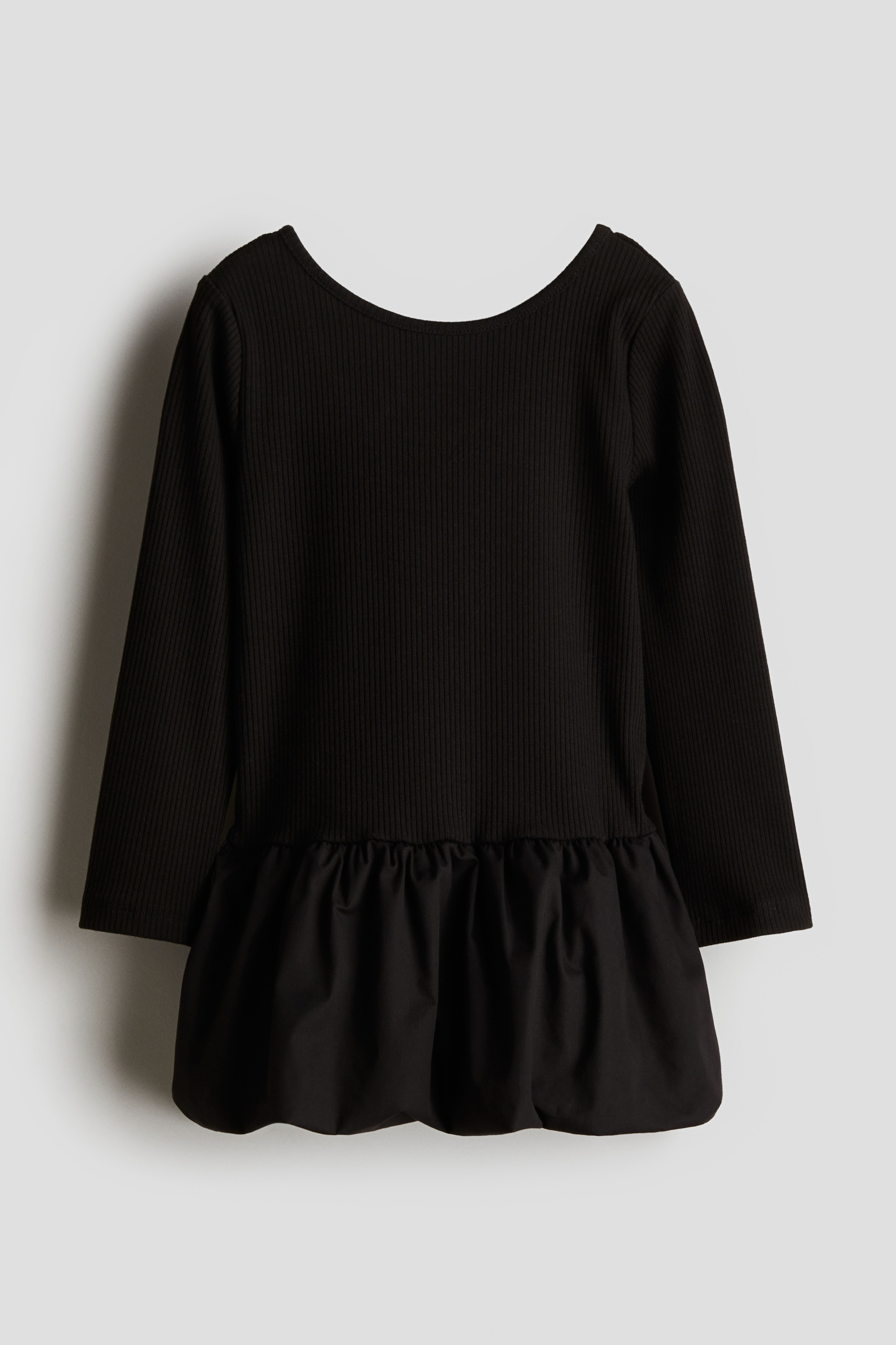 H&m black shops dress long sleeve