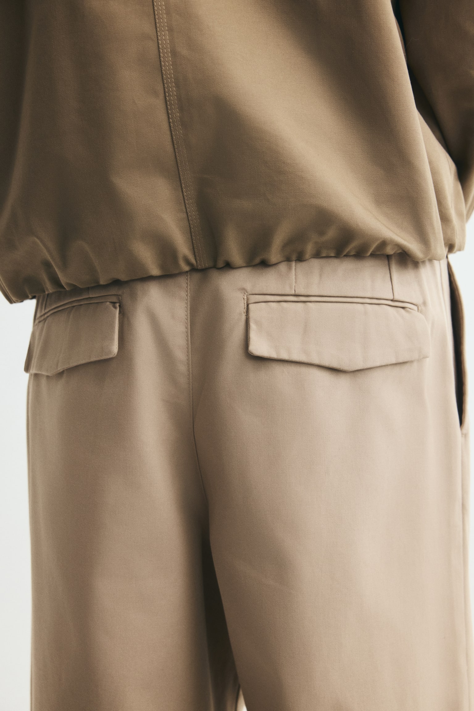 Мужские брюки H&M Loose-Fit Chinos, цвет: Бежевый — фото 5