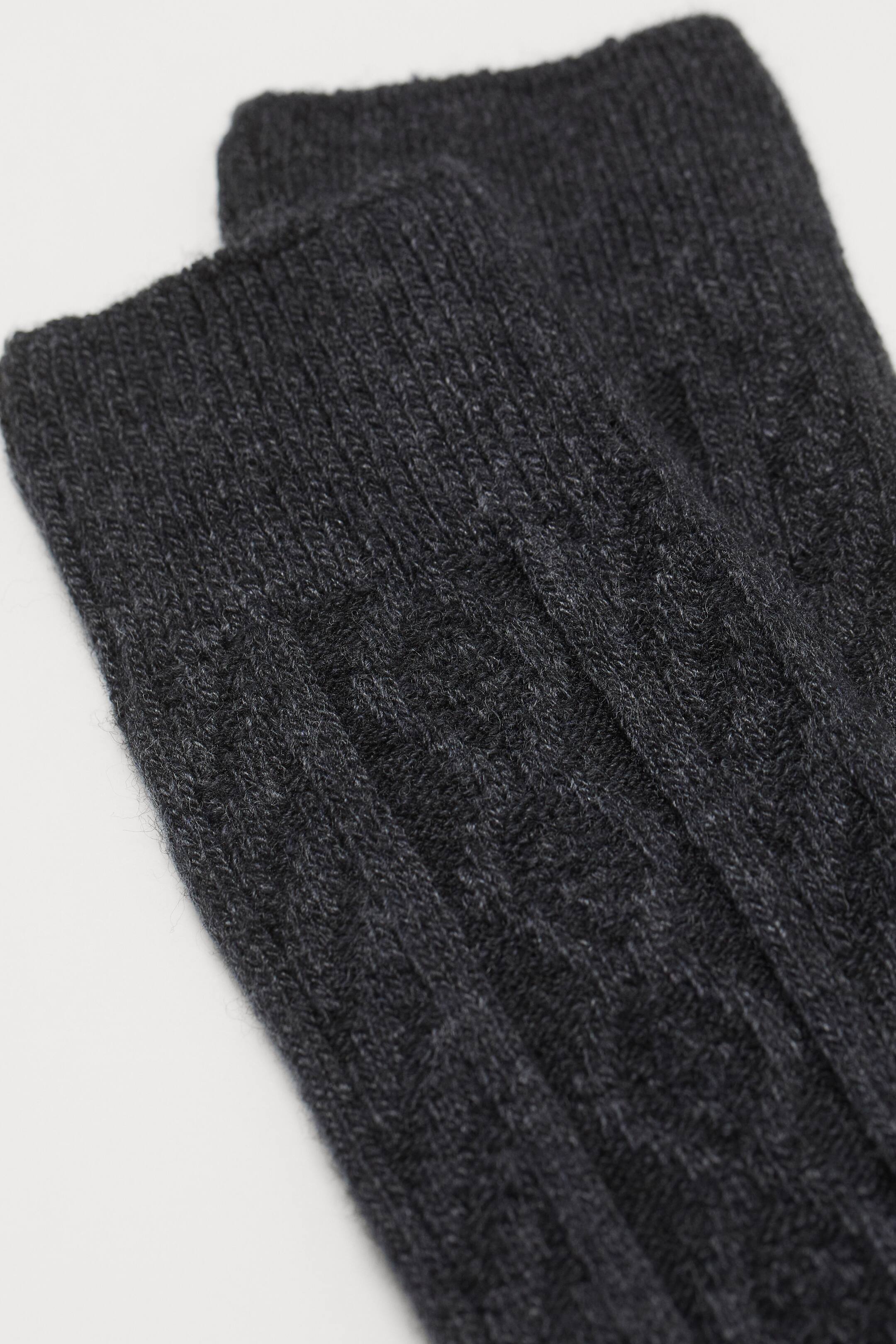 Προβολή μεγαλύτερης εικόνας: Κάλτσες πάνω από το γόνατο - Μαύρο - Ladies | H&M GR 2