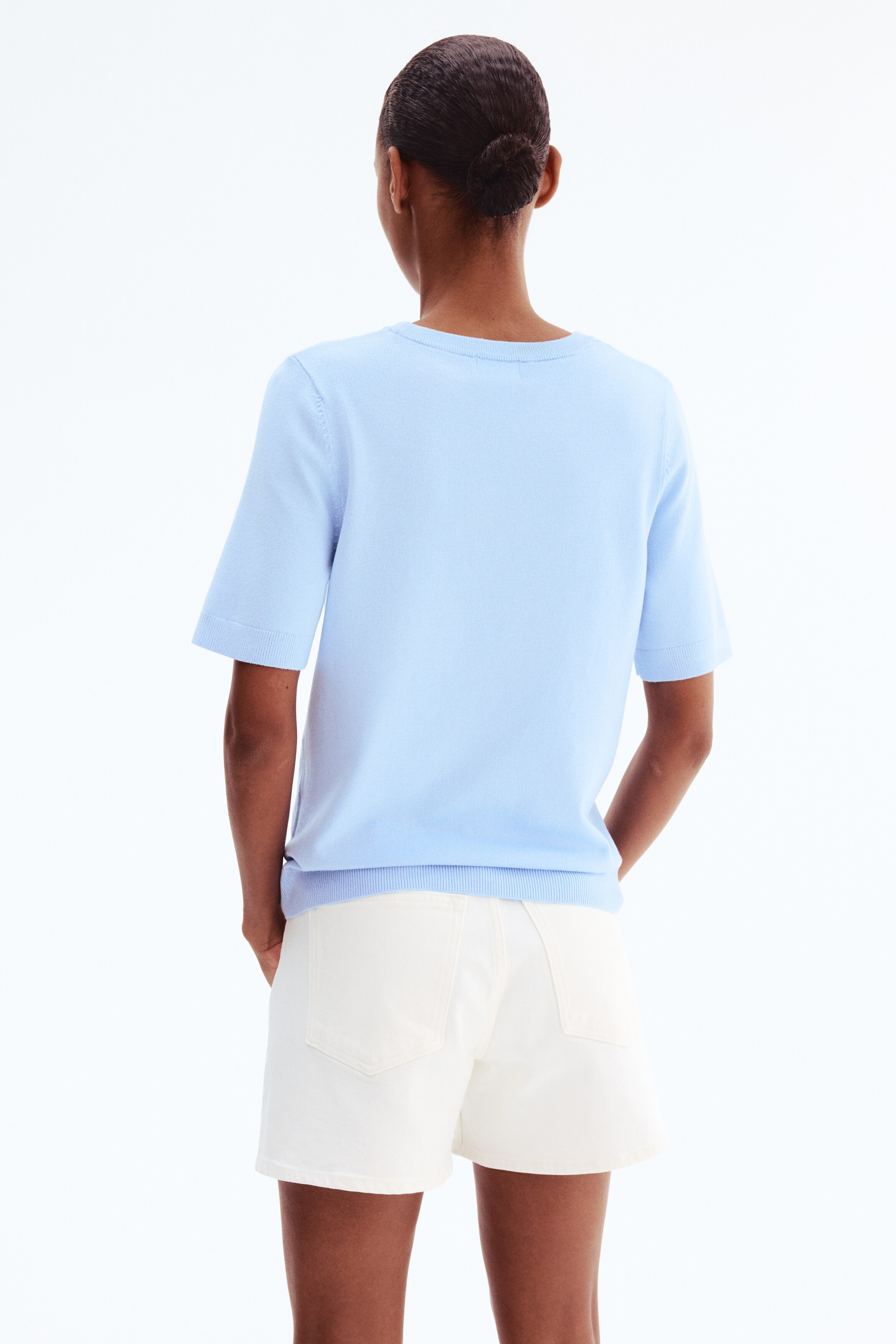 Fine-knit top