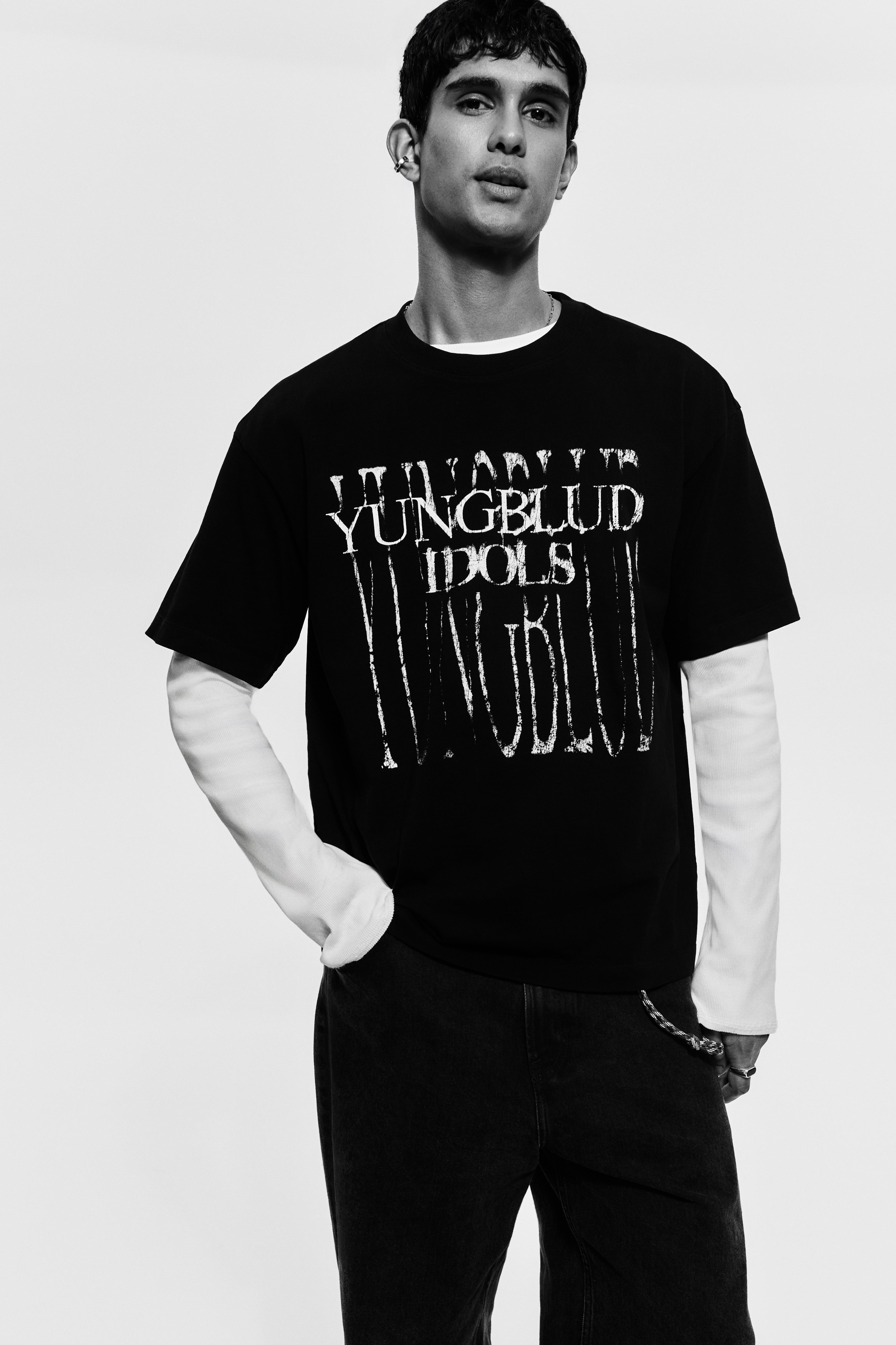 Men's Black/Yungblud Idols Loose Fit Printed T-shirt | H&M IN
