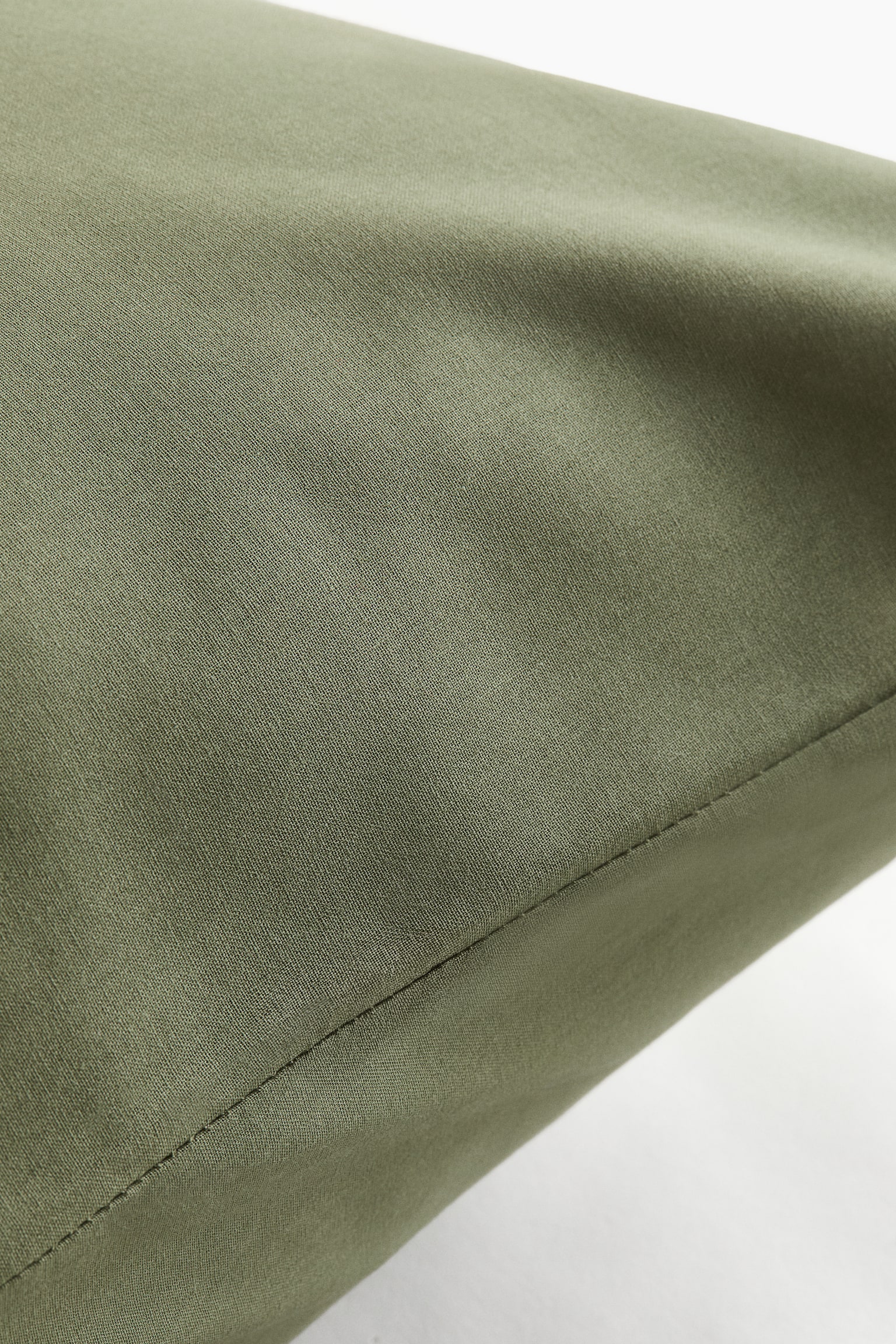 Cotton pillowcase - Зелений хакі/Приглушений світло-бежевий/Світлий коричнево-сірий/Білий/Темно-коричневий/Light pink/Темно-зелений хакі/Оливково-зелений/Сірий/Шавлієвий - 2