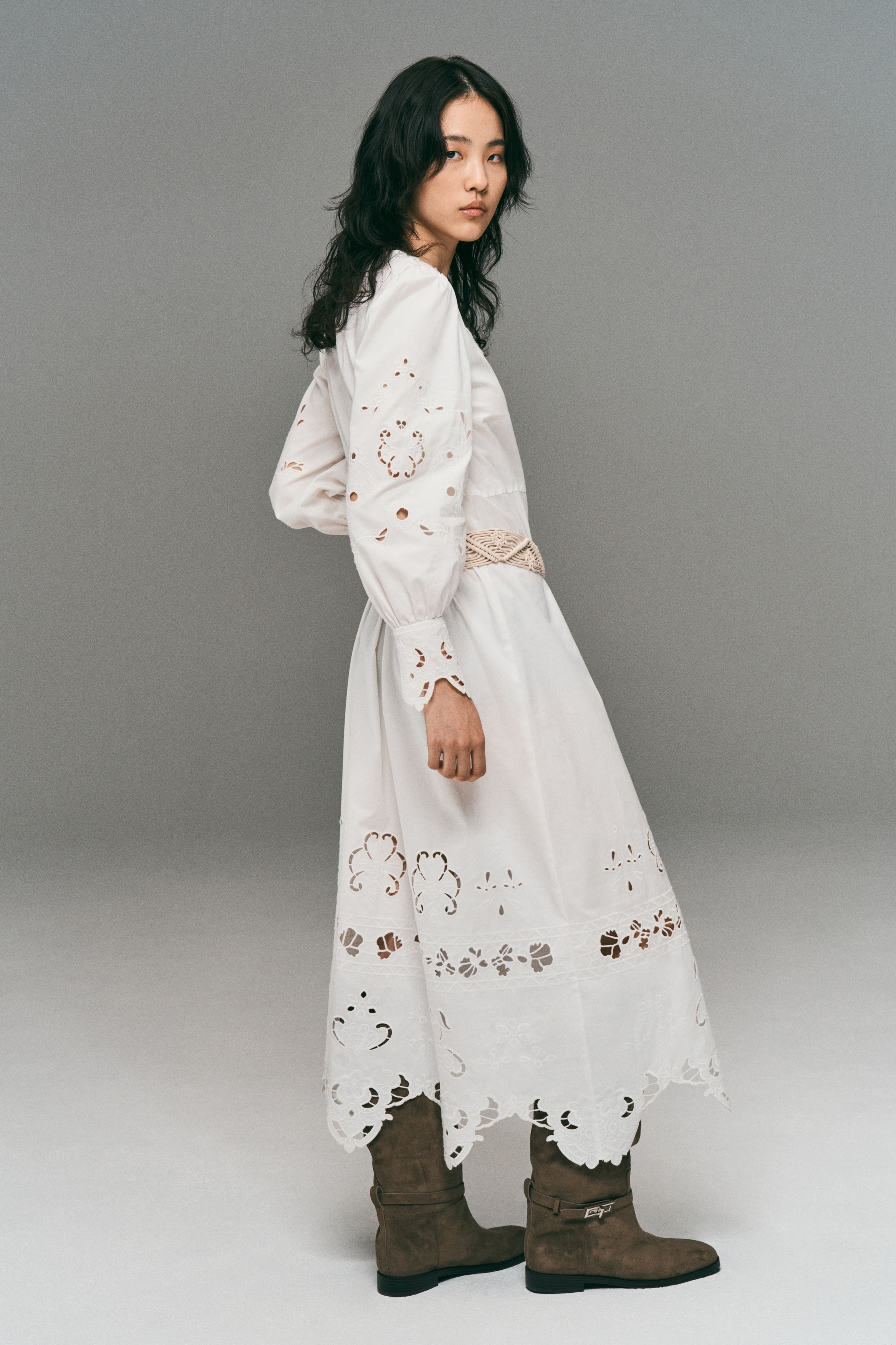 Long Sleeve White Dresses | Mini, Midi, Maxi, Plus | H&M MY