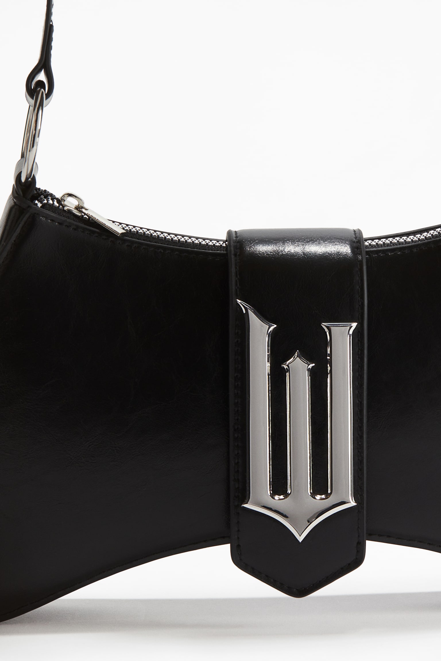 Metal-appliqué shoulder bag - Black/Wicked - 6