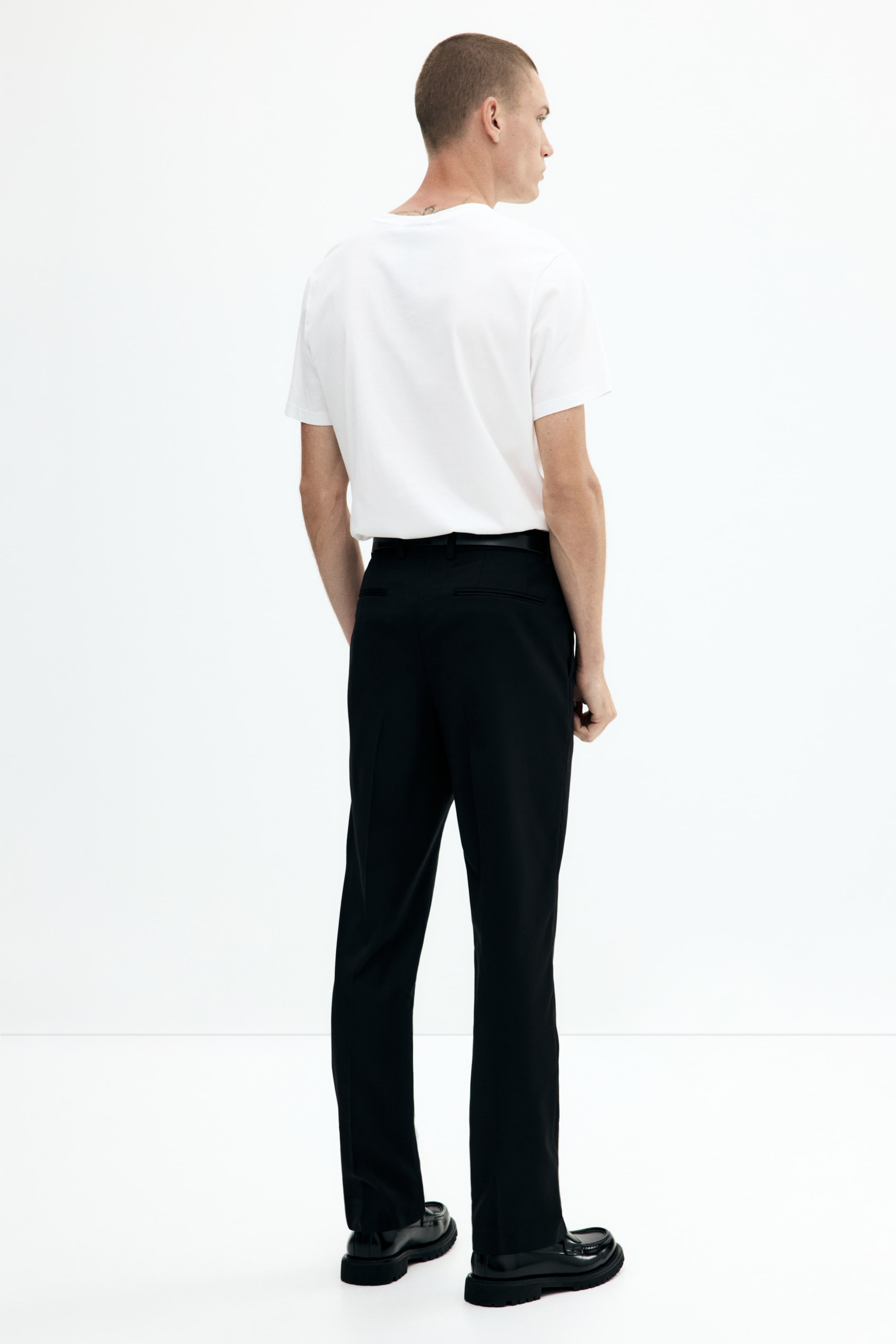 Voir une image plus grande: Pantalon d'habit près du corps - Noir - HOMME | H&M CA 5