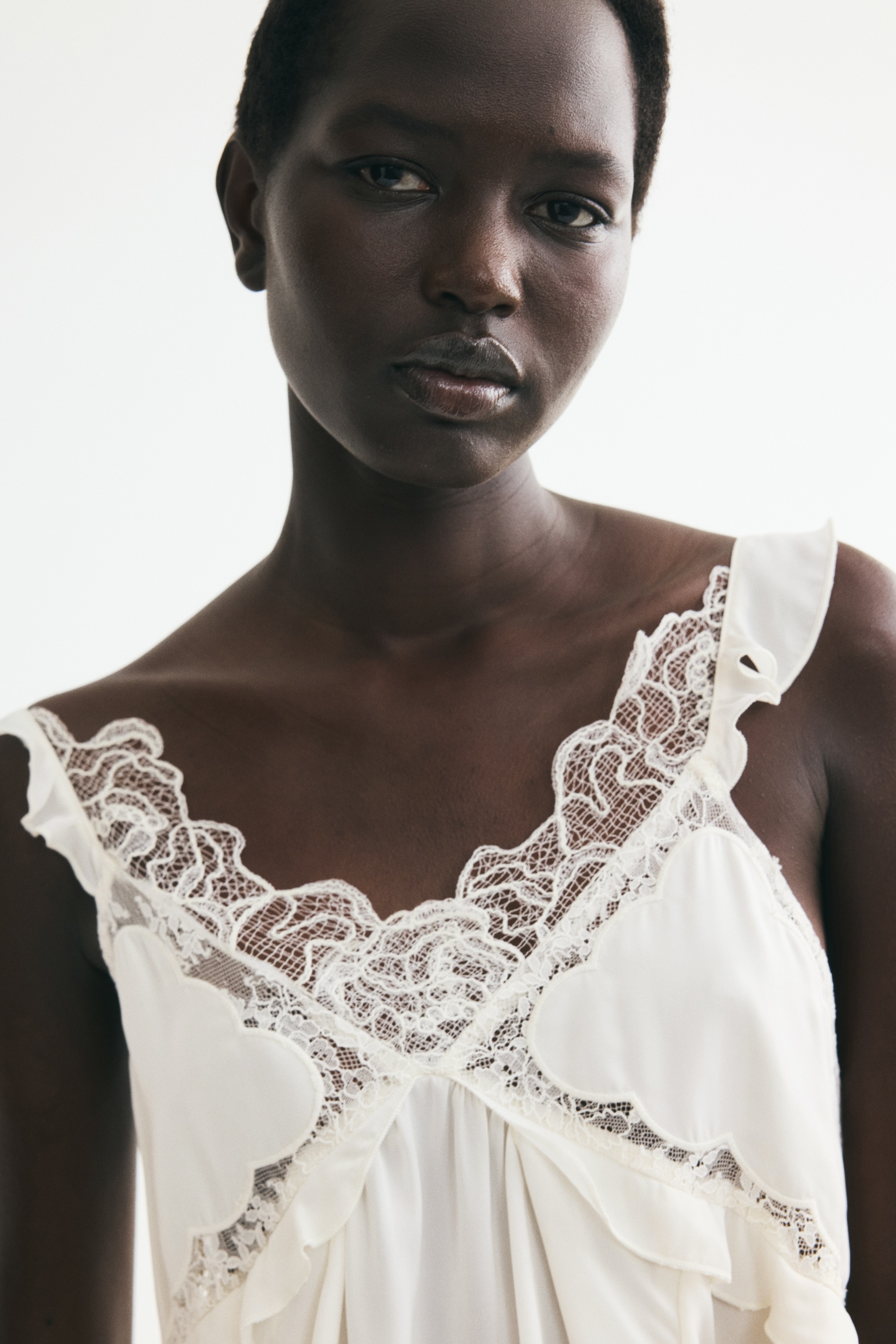 h&m boho dress Summer: 9 Cool Outfits From  Fashion Gone Rogue Unlined. H&M Boho Dress Kaftan Bloggers