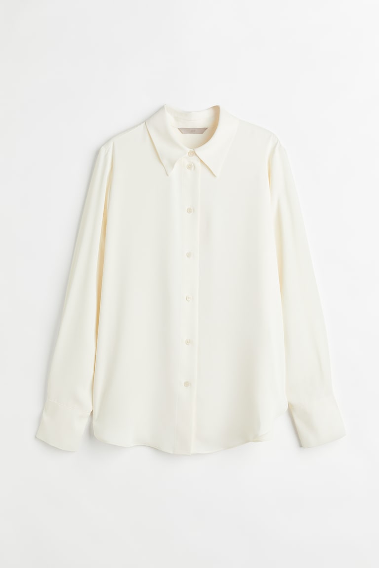Pointed-collar shirt