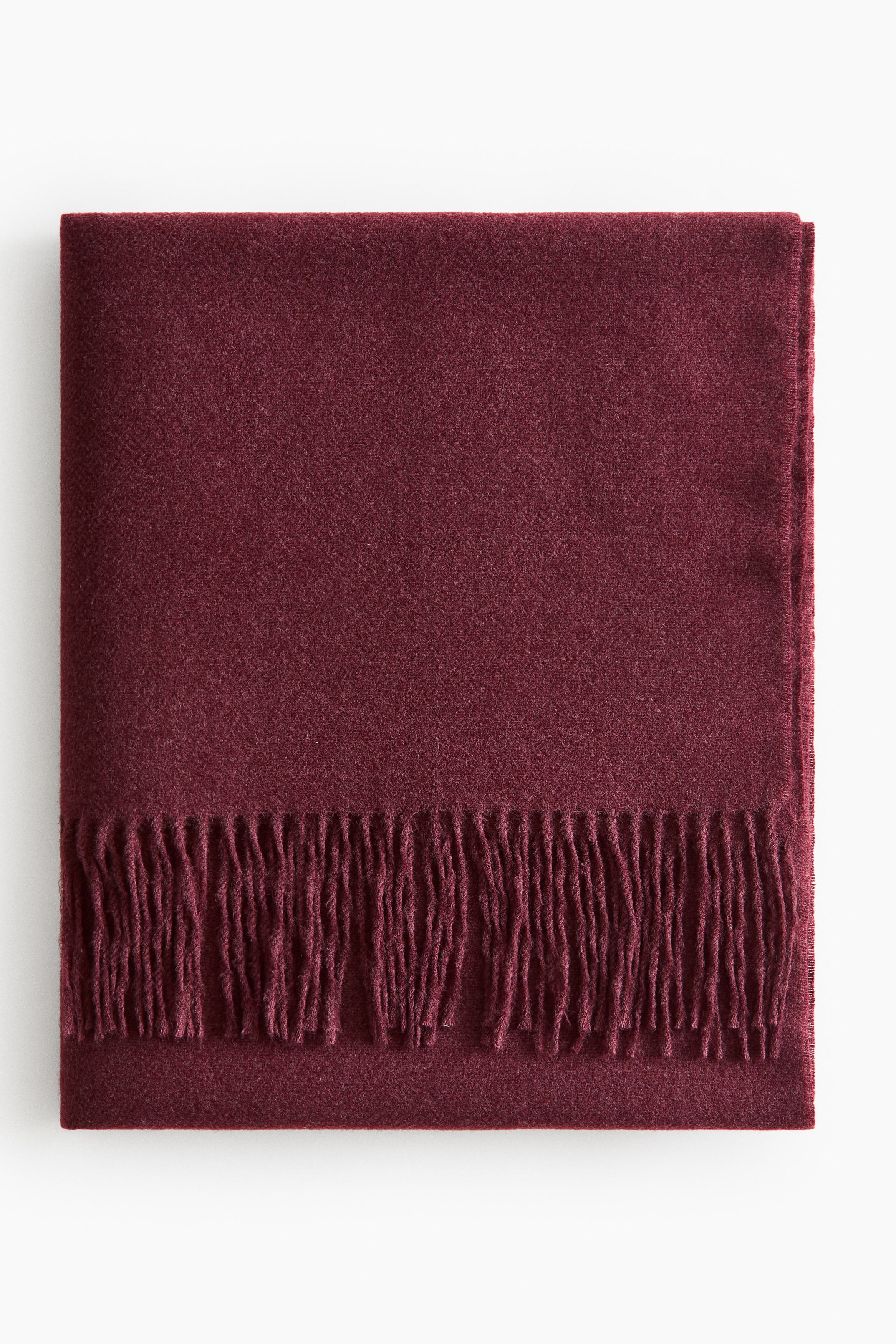 Fringed blanketModel