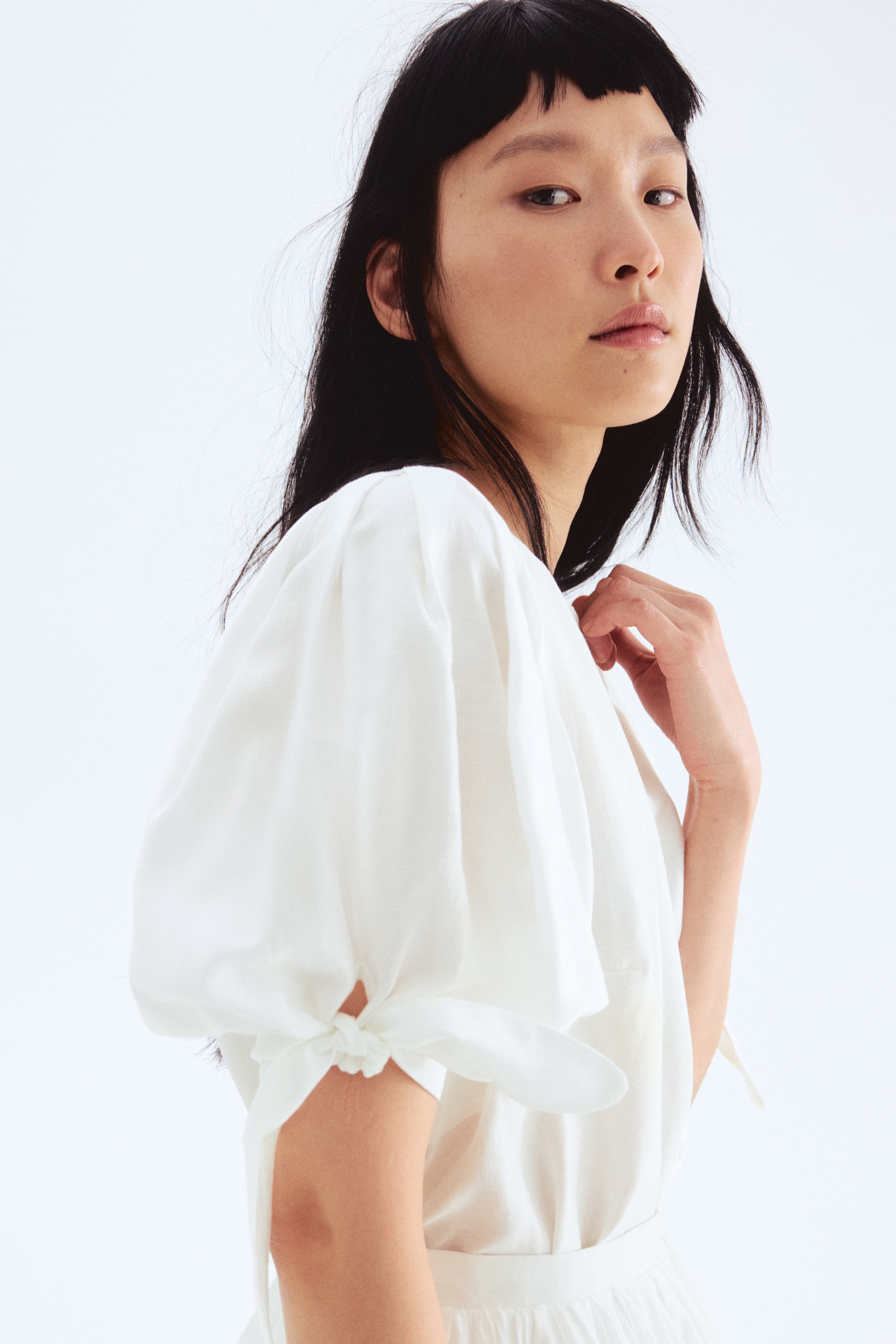 Puff-sleeved blouse