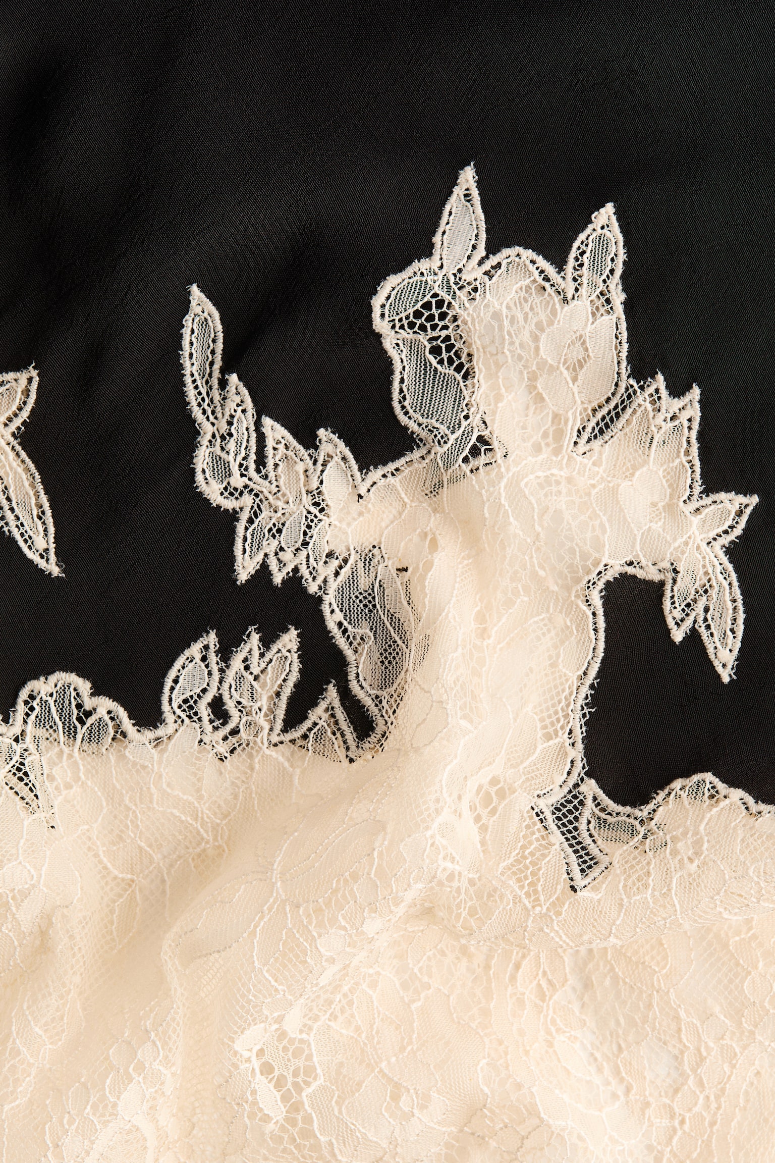 Lace-trimmed skirt - Black - 5