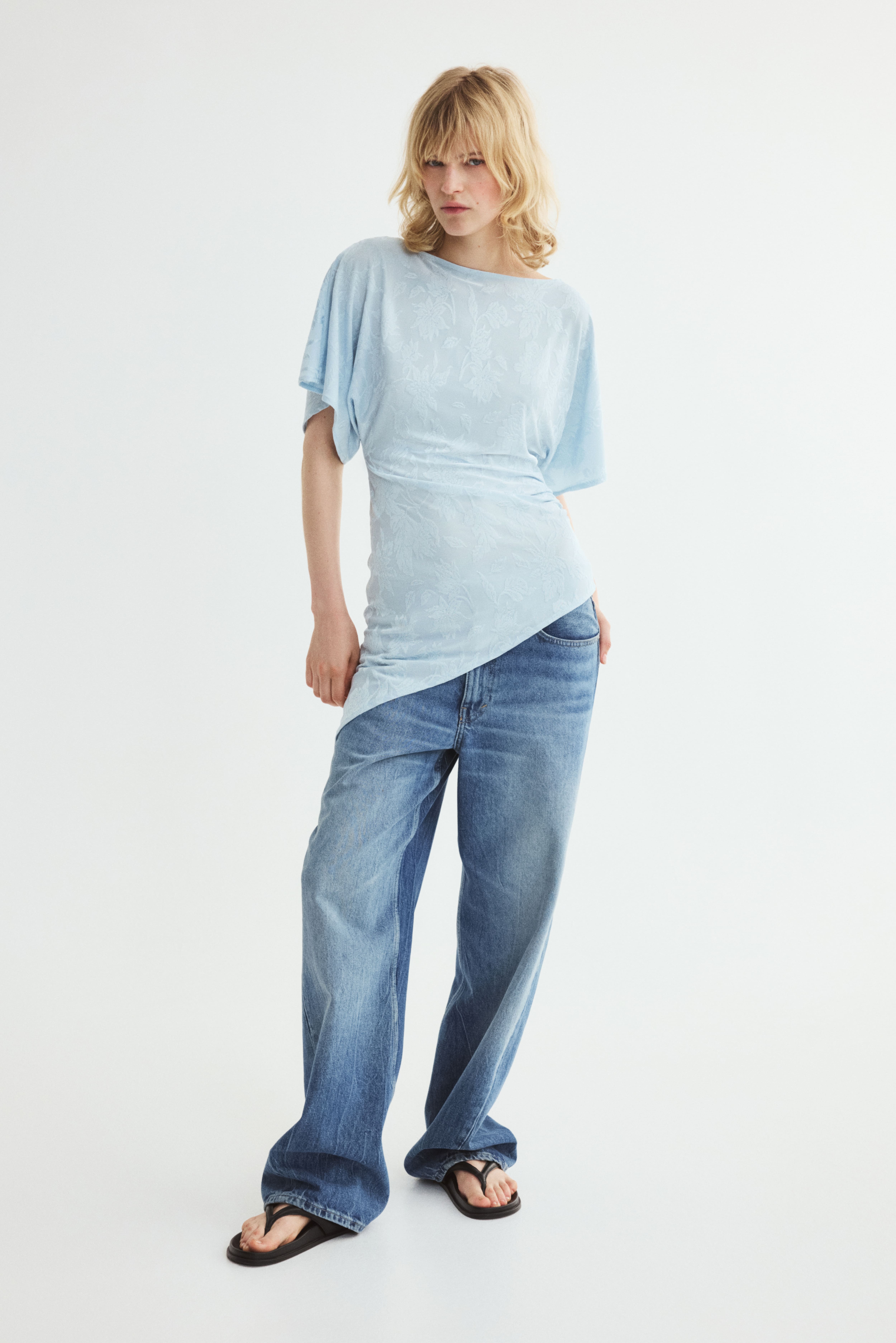 Haut asymétrique en jersey jacquard