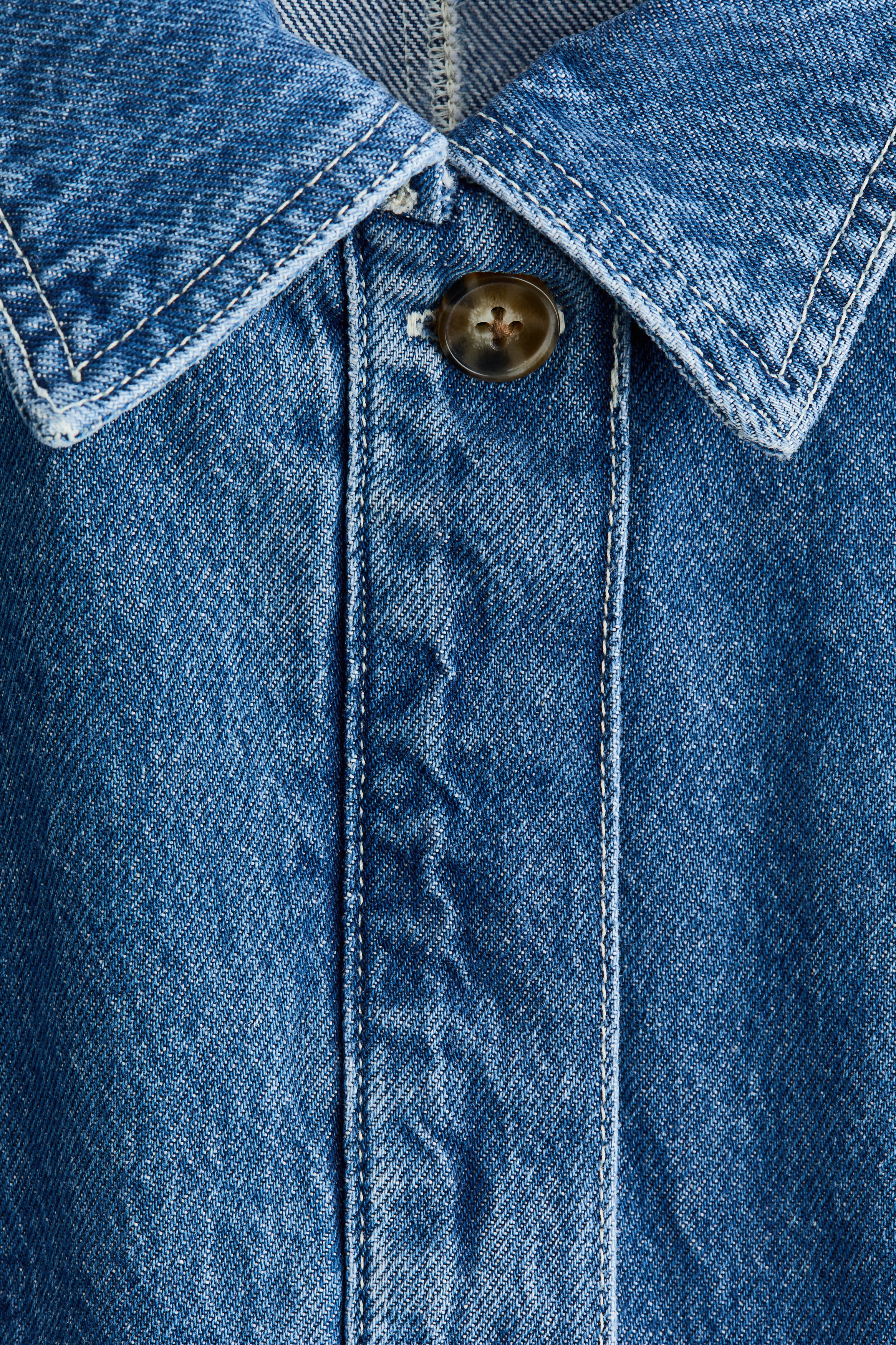 Waisted denim shirt