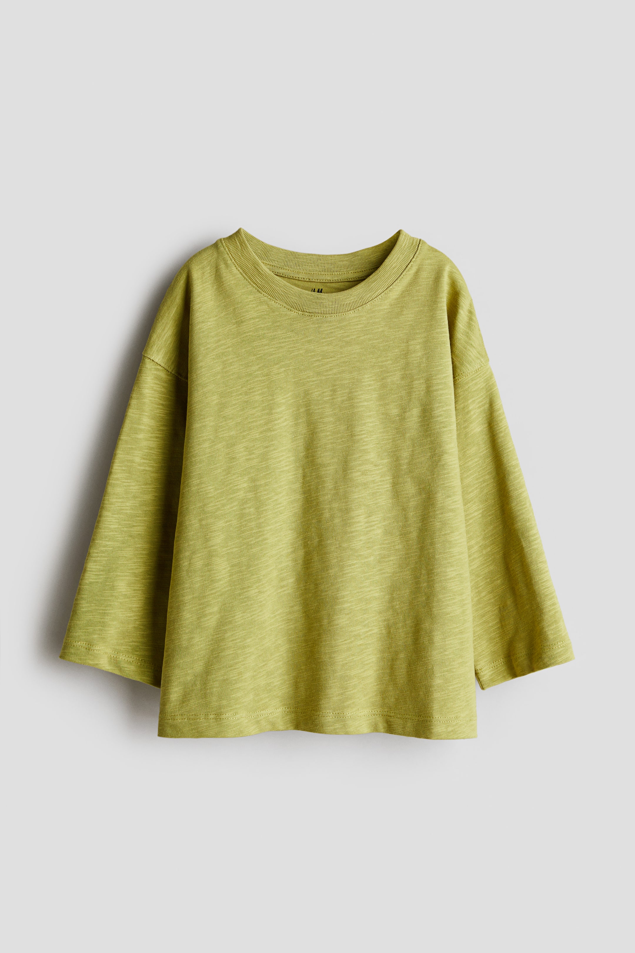 Long-sleeved T-shirt