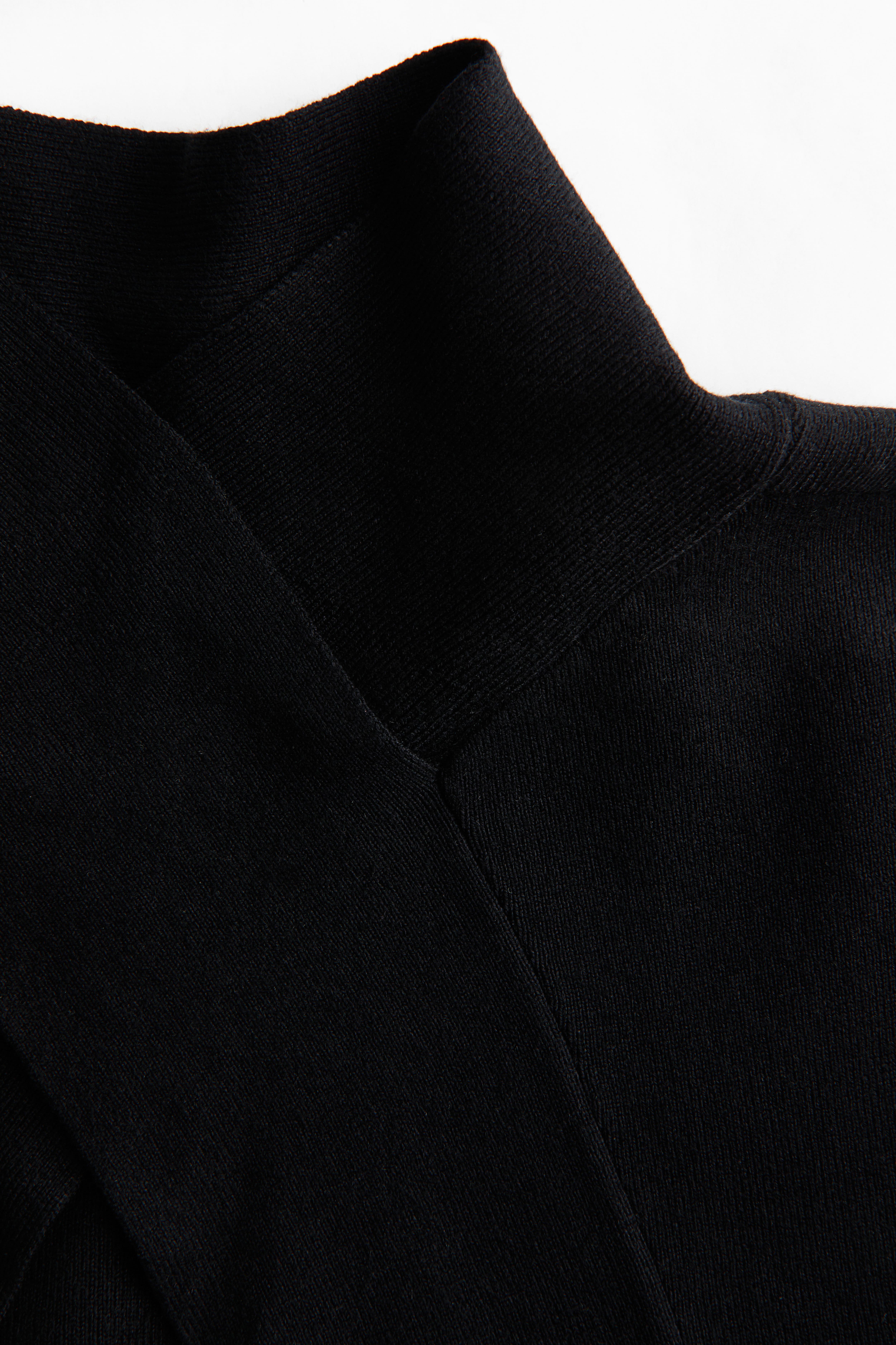 Fine-Knit Mock Turtleneck Top