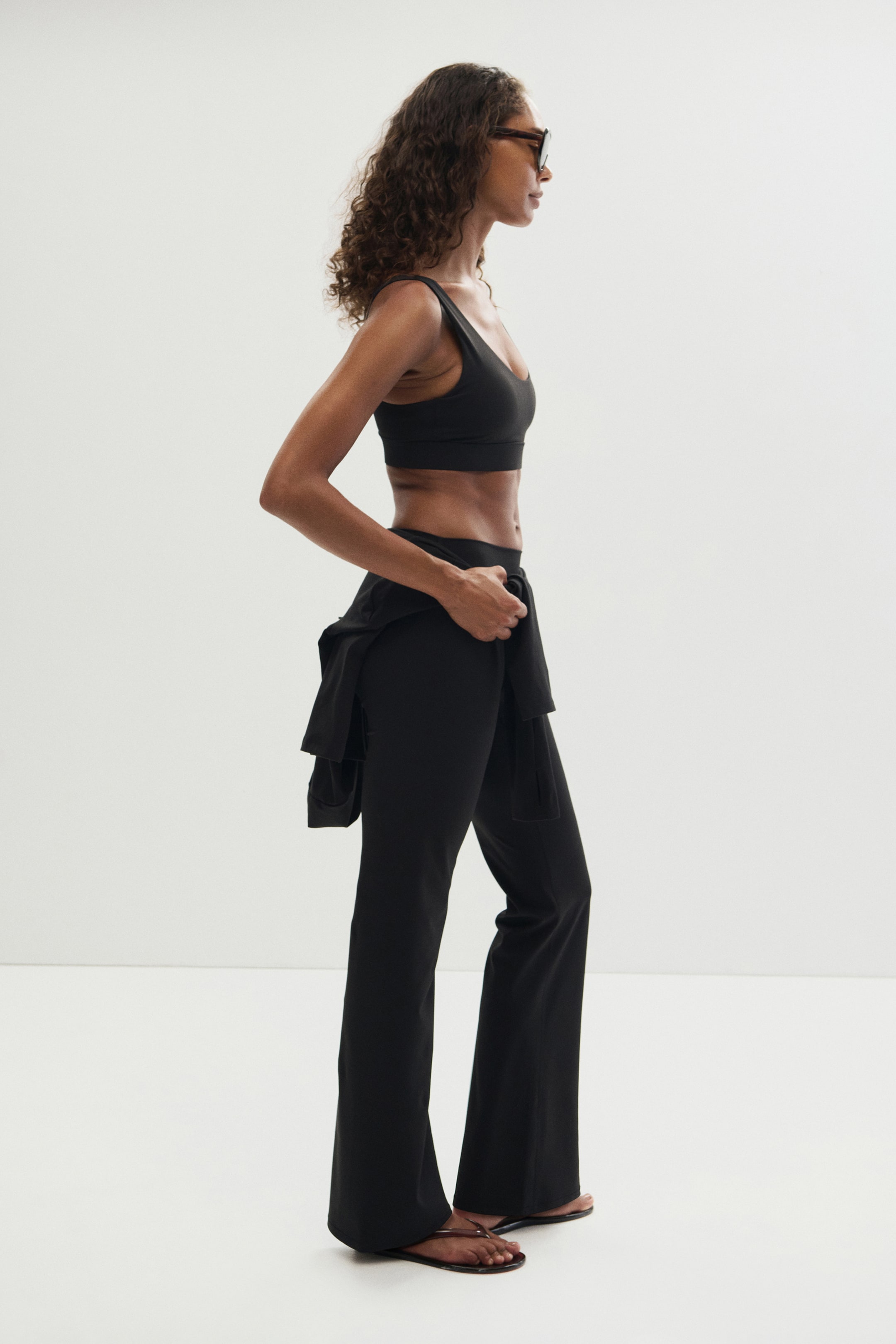 SculptMove™ Flared Sports Leggings