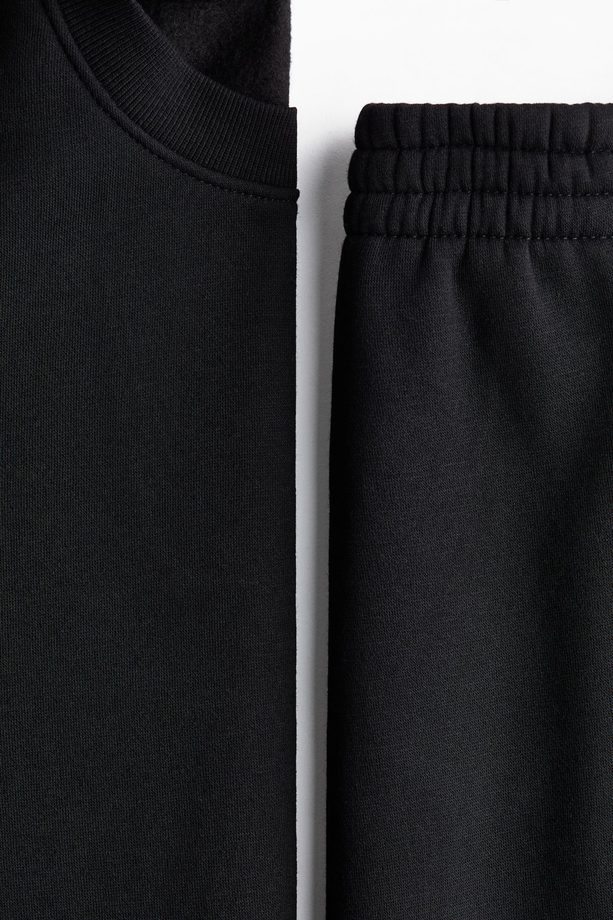 2-Piece Sweatshirt and Joggers Set - image 4